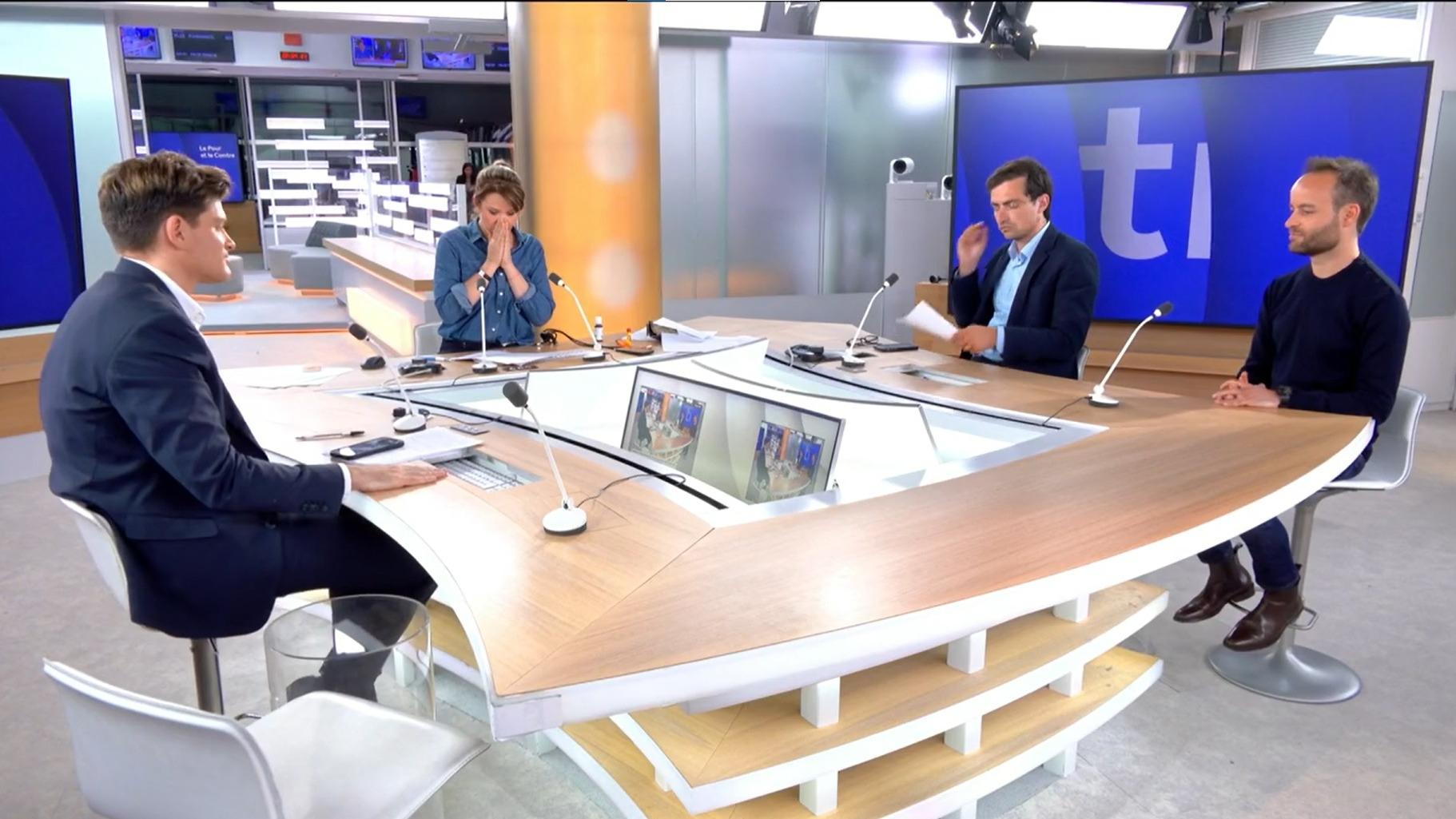 Une journaliste de franceinfo fait un lapsus en plein direct sur CNews — Info & Société