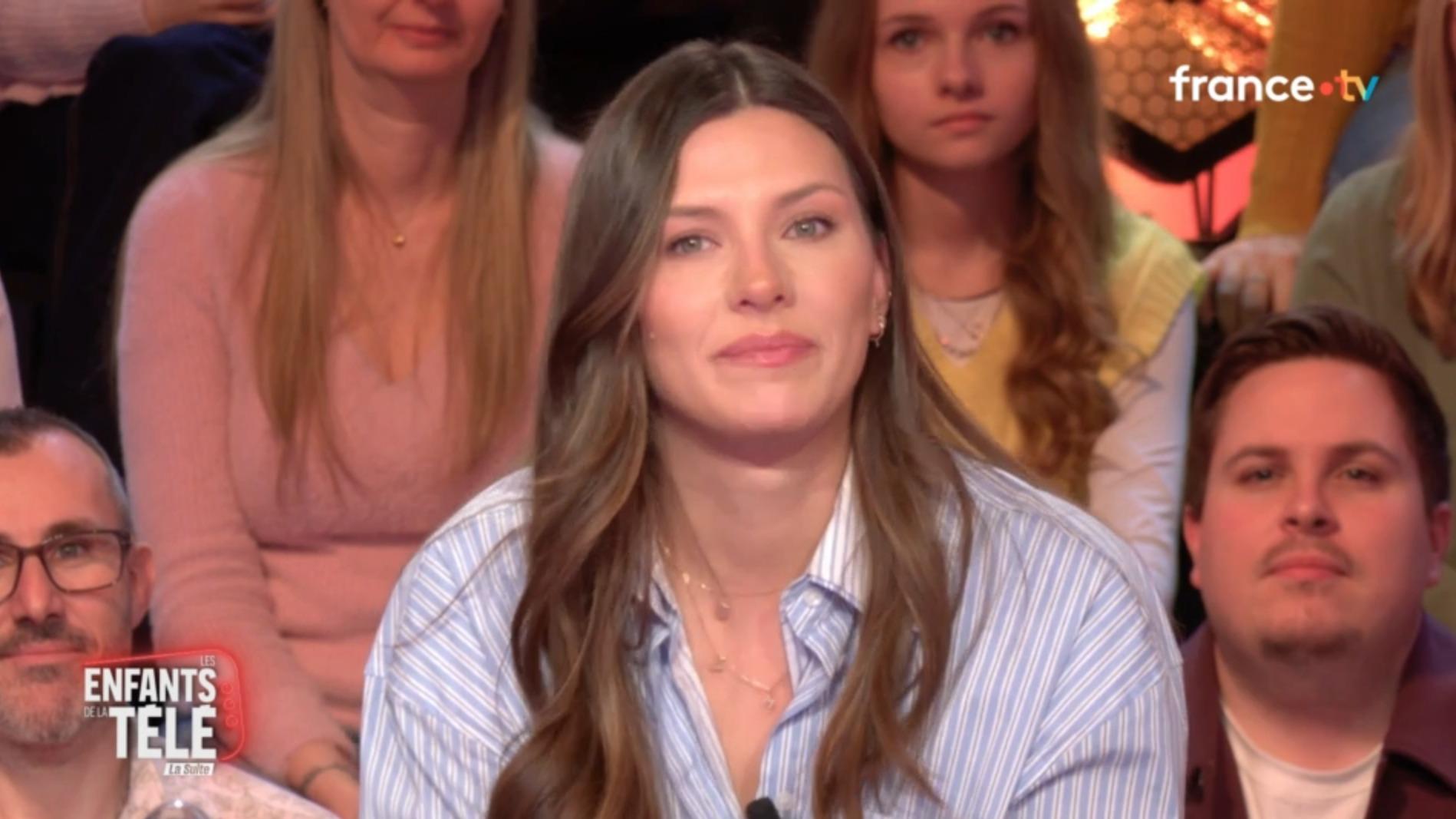 Camille Cerf fond en larmes dans « Les Enfants de la télé » en évoquant sa famille