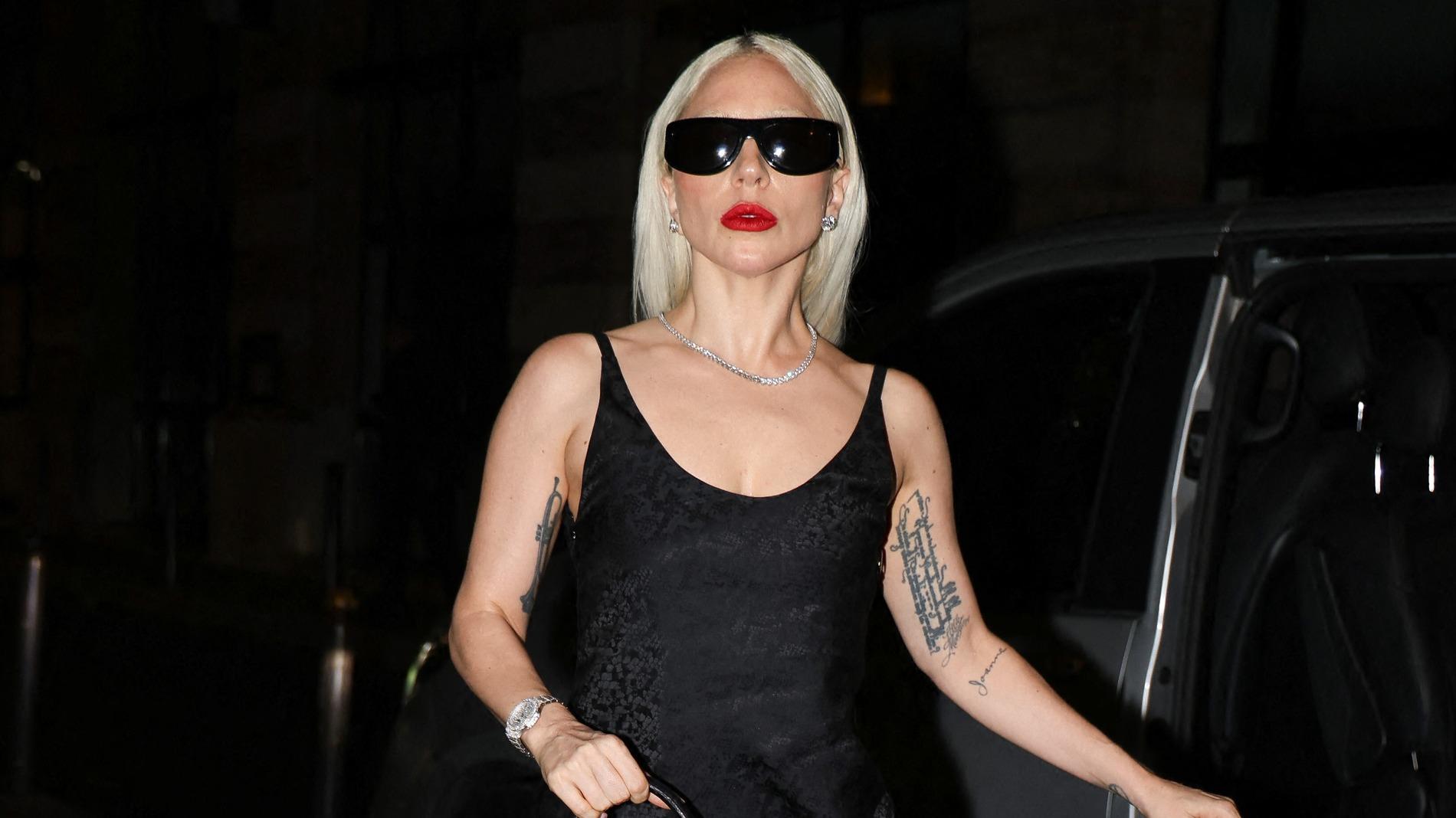 Lady Gaga électrise l’Accor Arena avec un show baroque et gothique