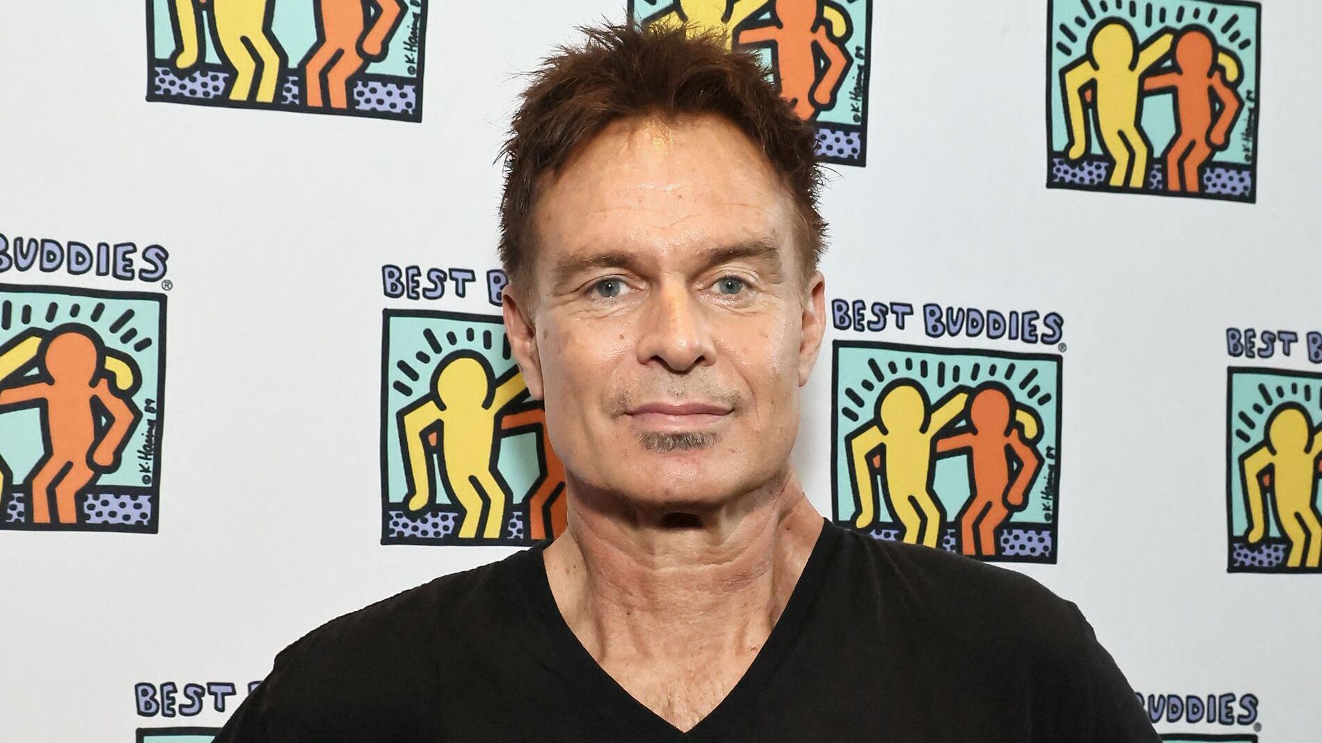 Détails sur les causes du décès de Patrick Muldoon, acteur de Melrose Place — People & Médias