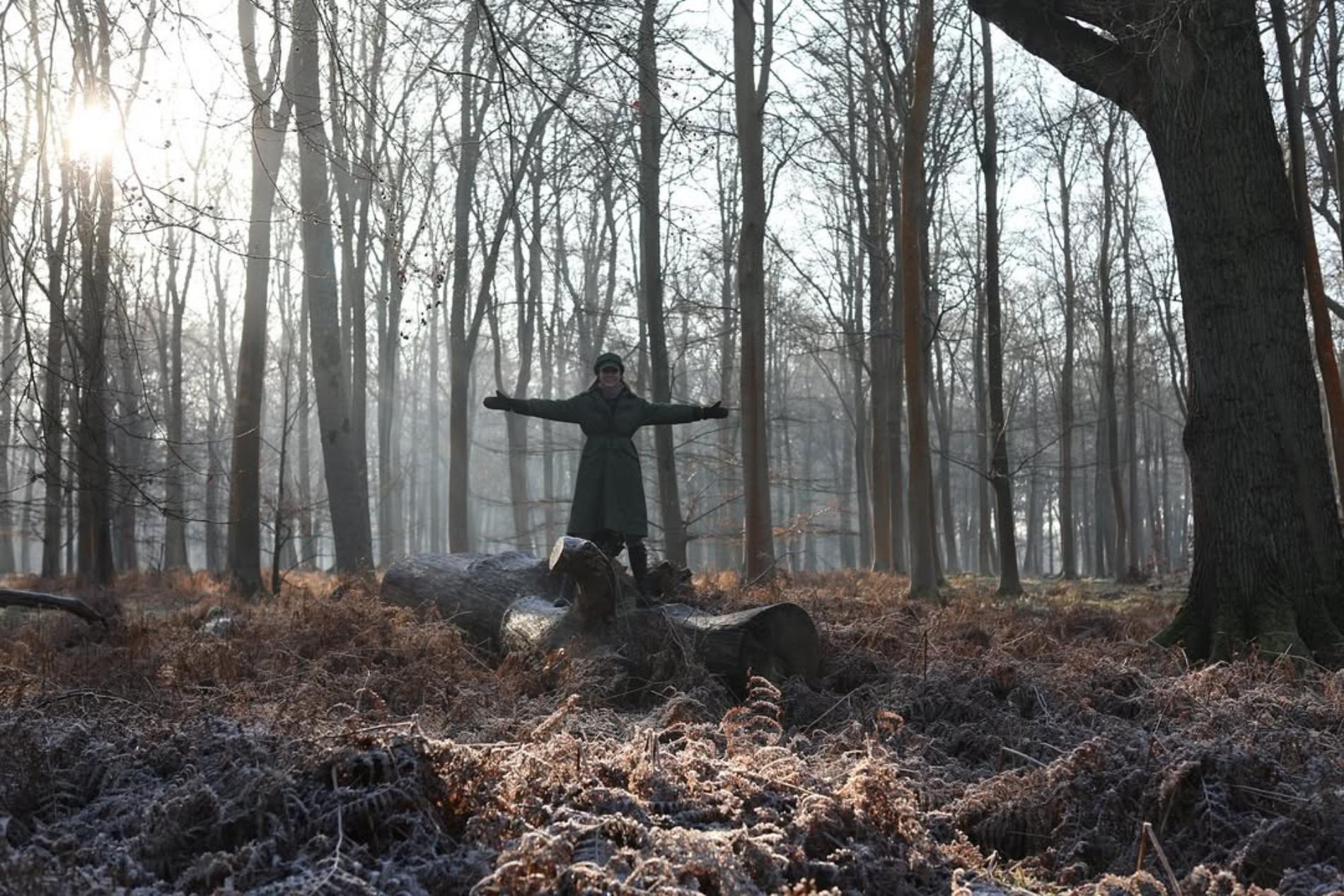 Kate Middleton seule au monde dans la forêt : l’attendrissante photo de la princesse de Galles prise par son fils Louis