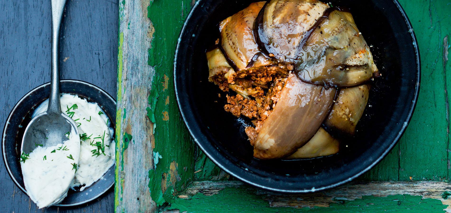 7 menus complets pour la semaine du 6 au 12 juillet : de la moussaka à la tatin d’abricots