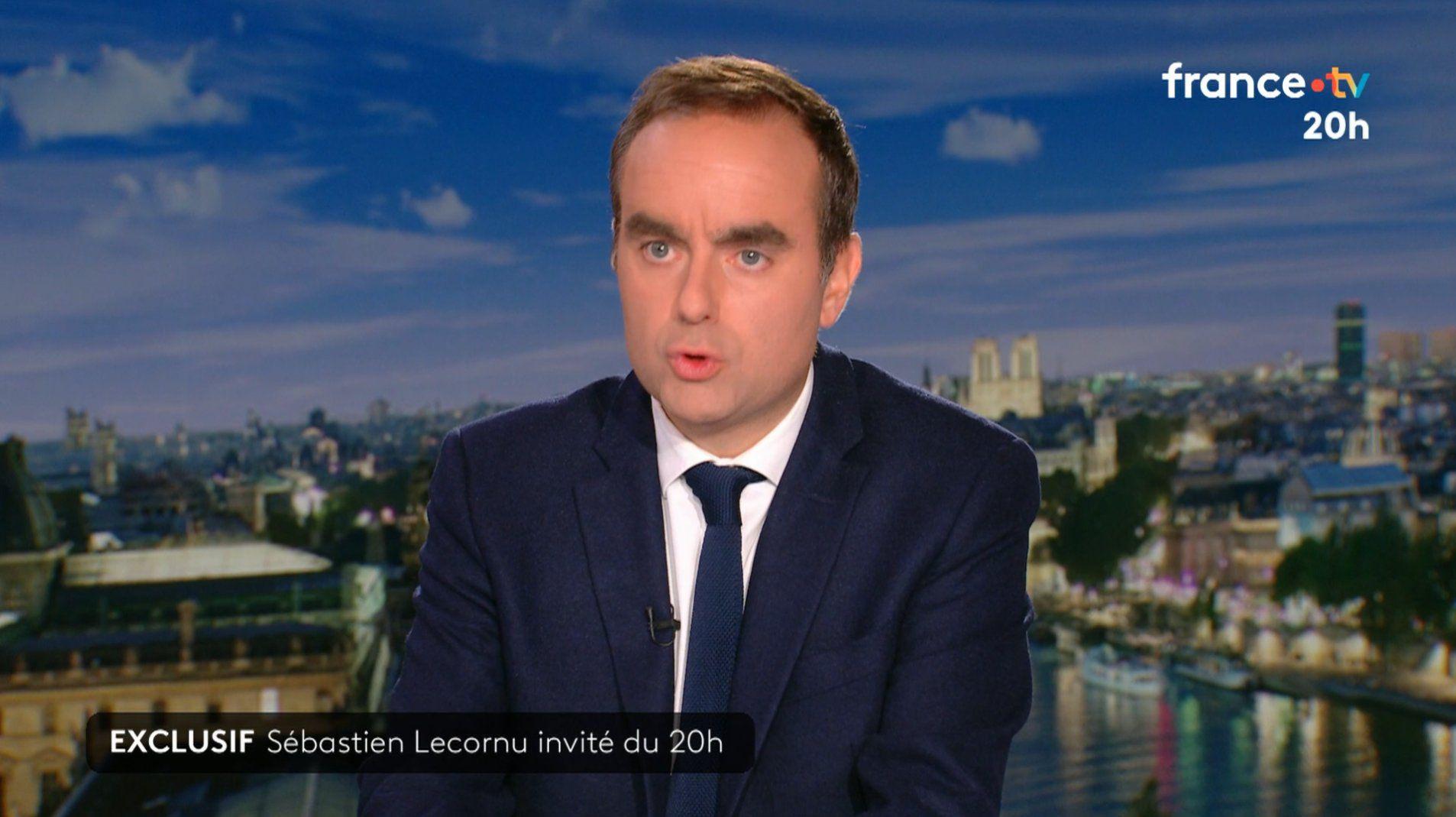 Stalemate in French Government Formation as Left and Right Parties Clash Amid Political Crisis