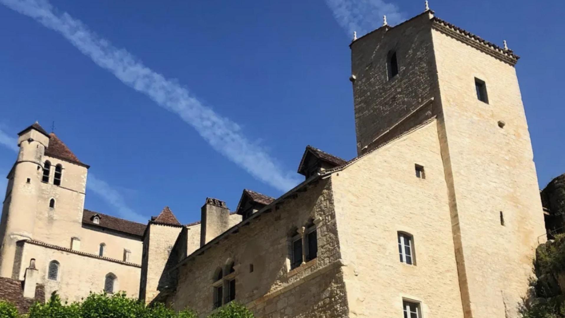 La maison André Breton de Saint-Cirq-Lapopie endommagée par un incendie