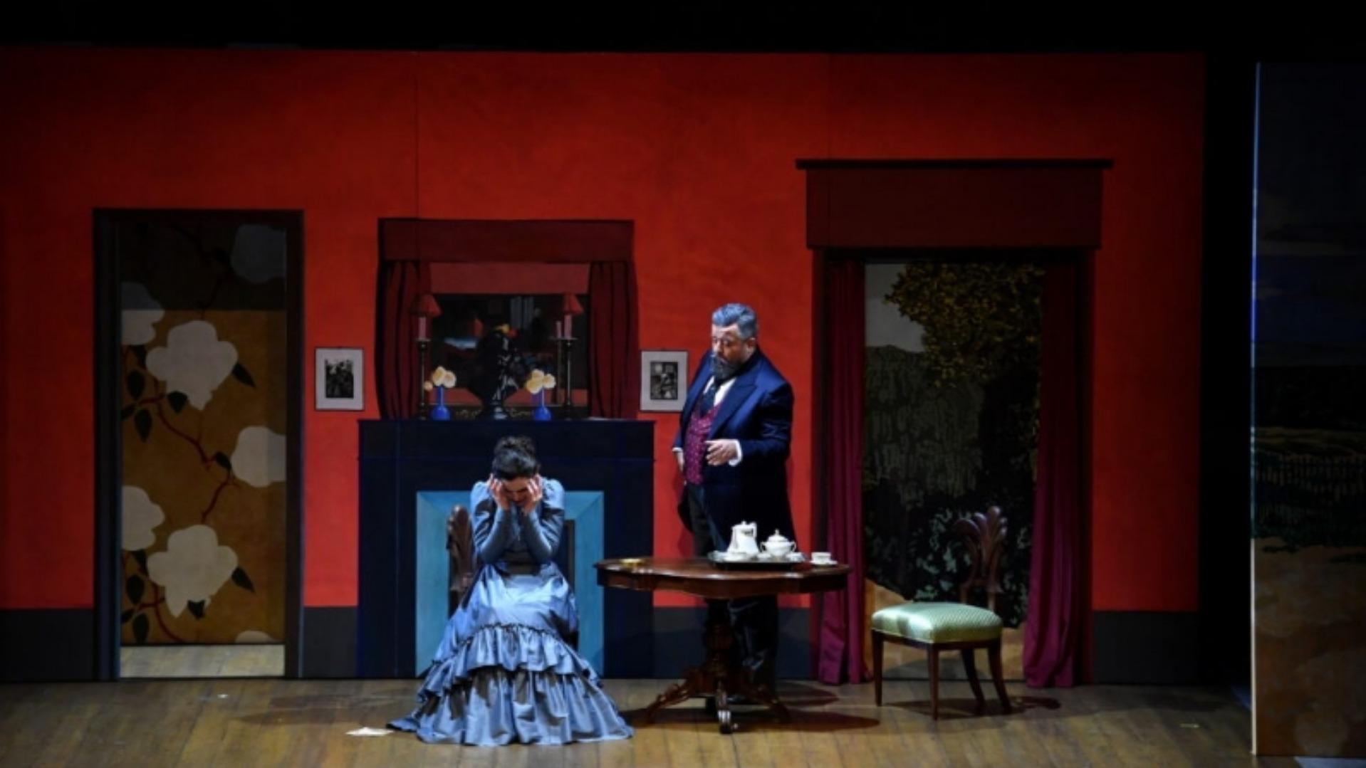 À l’Opéra de Montpellier, une Traviata habilement revisitée