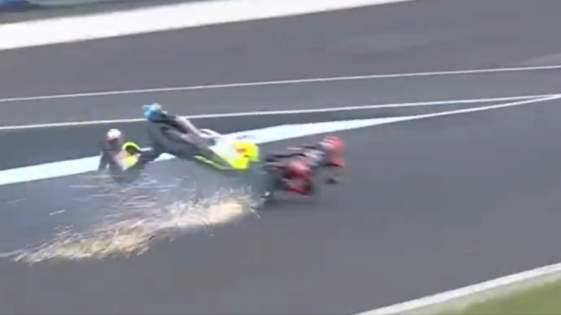 MotoGP : l’impressionnant accident entre deux pilotes lors d’une course en Australie en vidéo