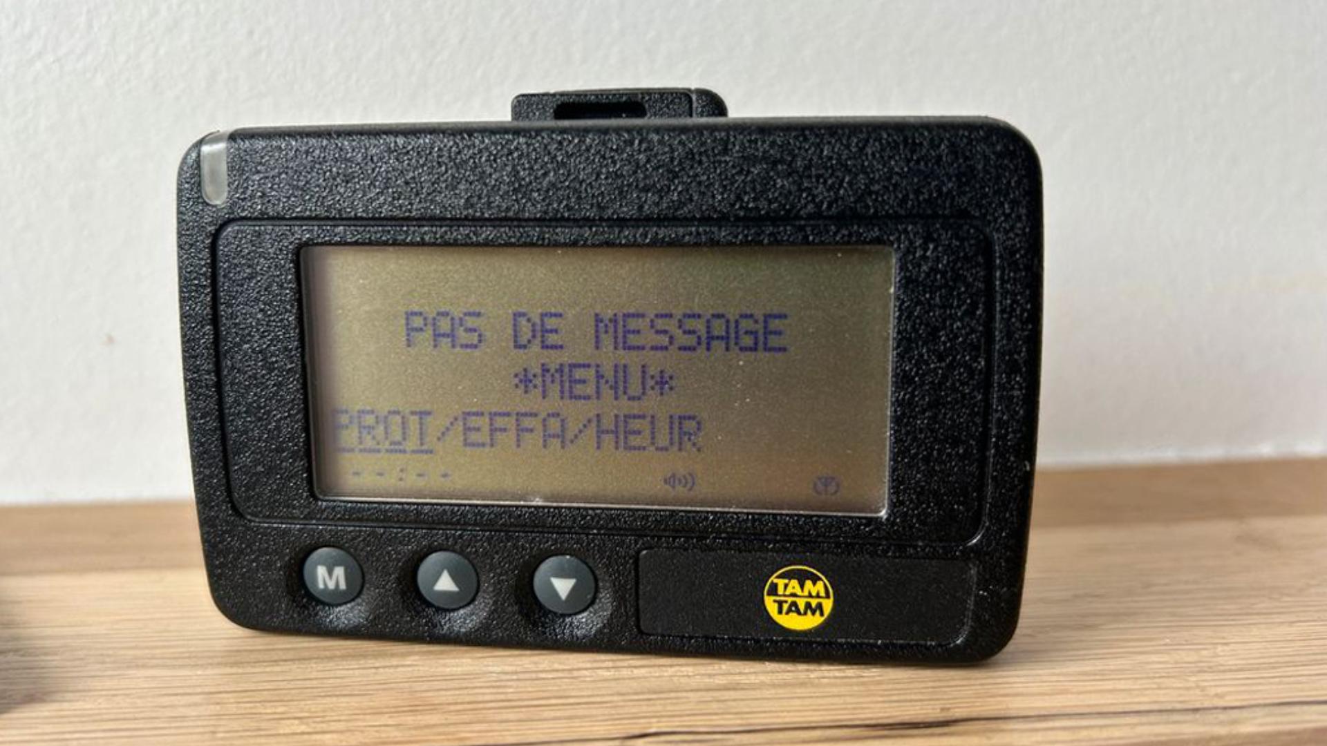 Tam-Tam, Tatoo et autres Kobby : en 1997, le virus des messagers de poche