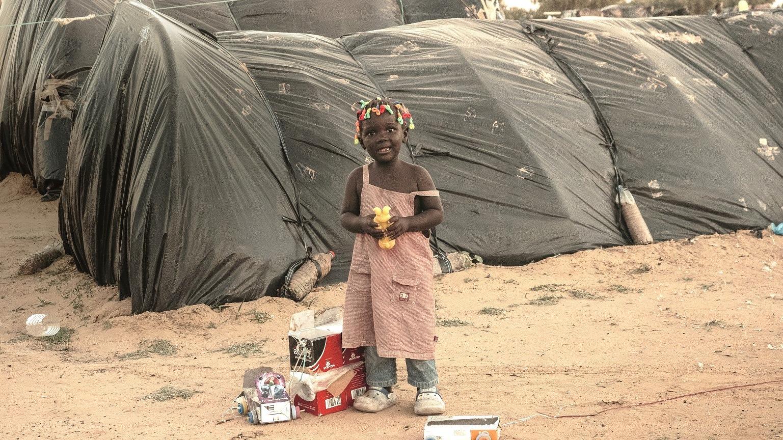 Les camps de la honte: notre reportage à Sfax, auprès des migrants ...