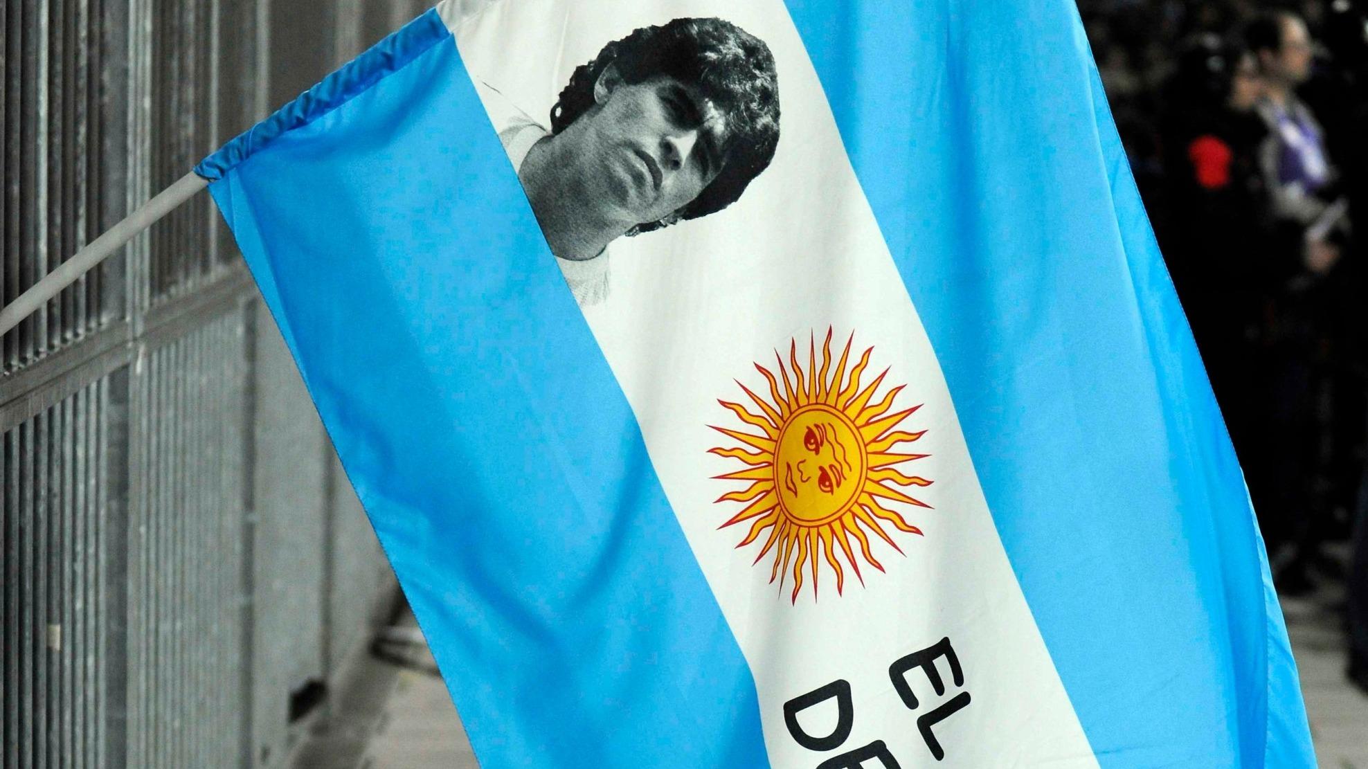 Procès Maradona: «pas d'agonie prolongée», mais Covid pas exclu, soulève un dernier expert pour la défense