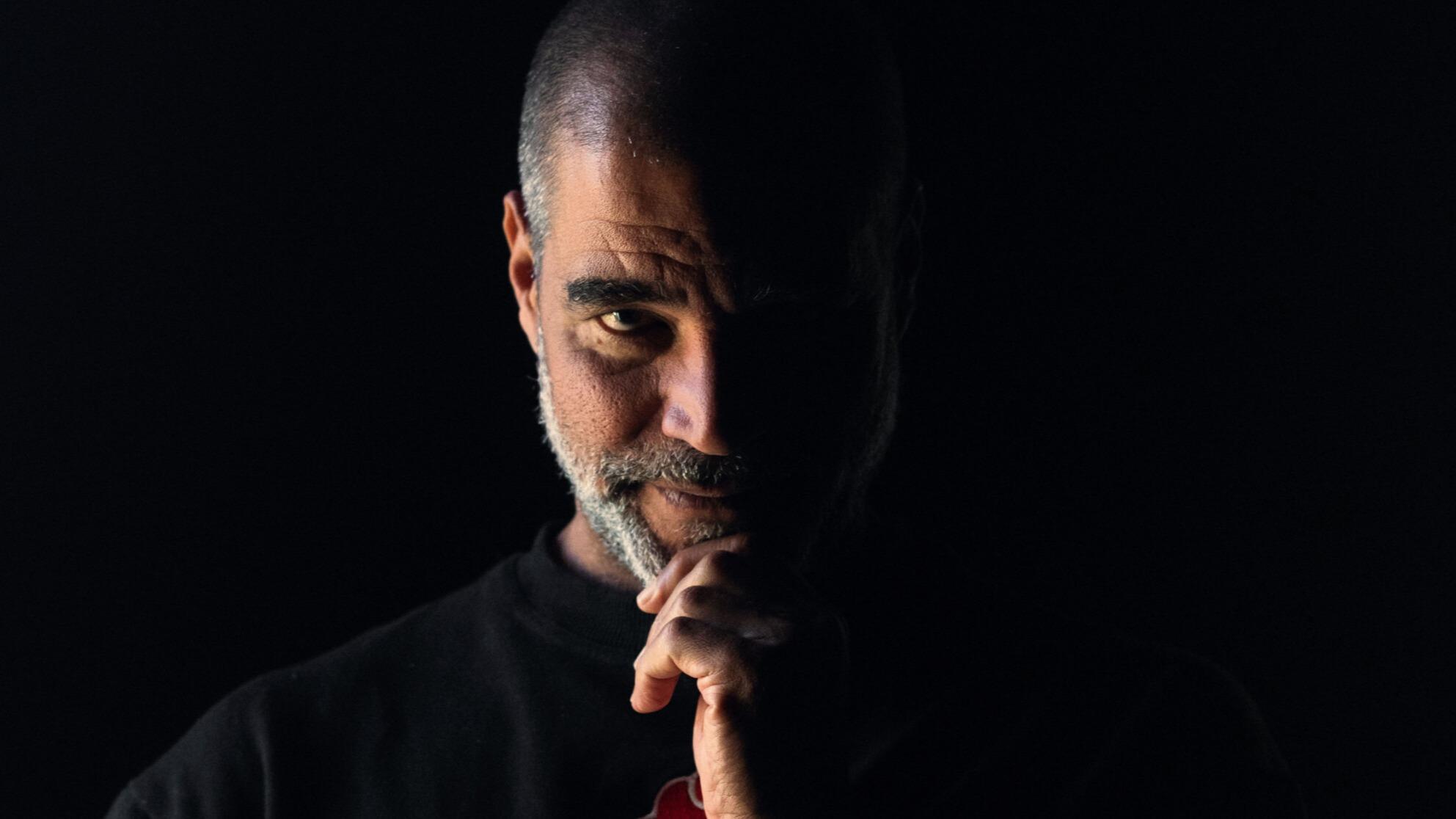 «Comprendre ce qu’est le monde» : Emanuel Gat, ce chorégraphe de génie qui a fait de la danse son instrument