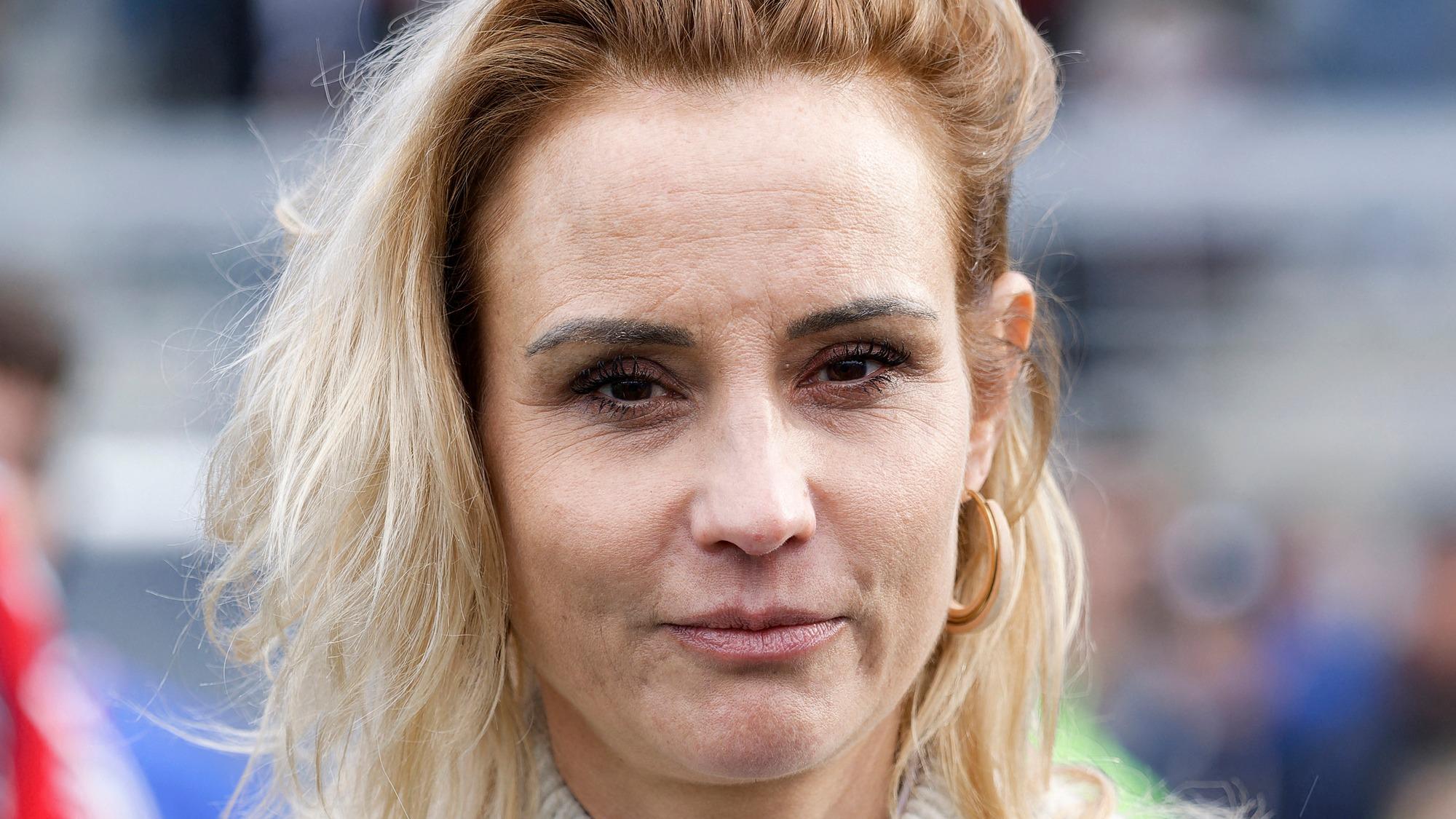 Élodie Gossuin se confie sur son vécu personnel lié à un avortement dans son livre — People & Médias