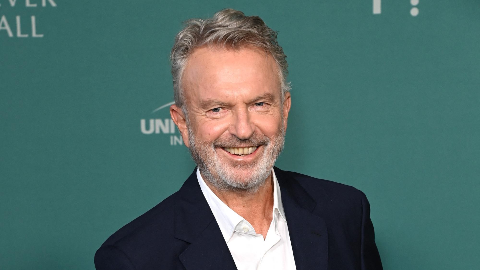 Sam Neill, le professeur dans Jurassic Park, annonce la rémission de son cancer après avoir vécu cinq ans avec un lymphome
