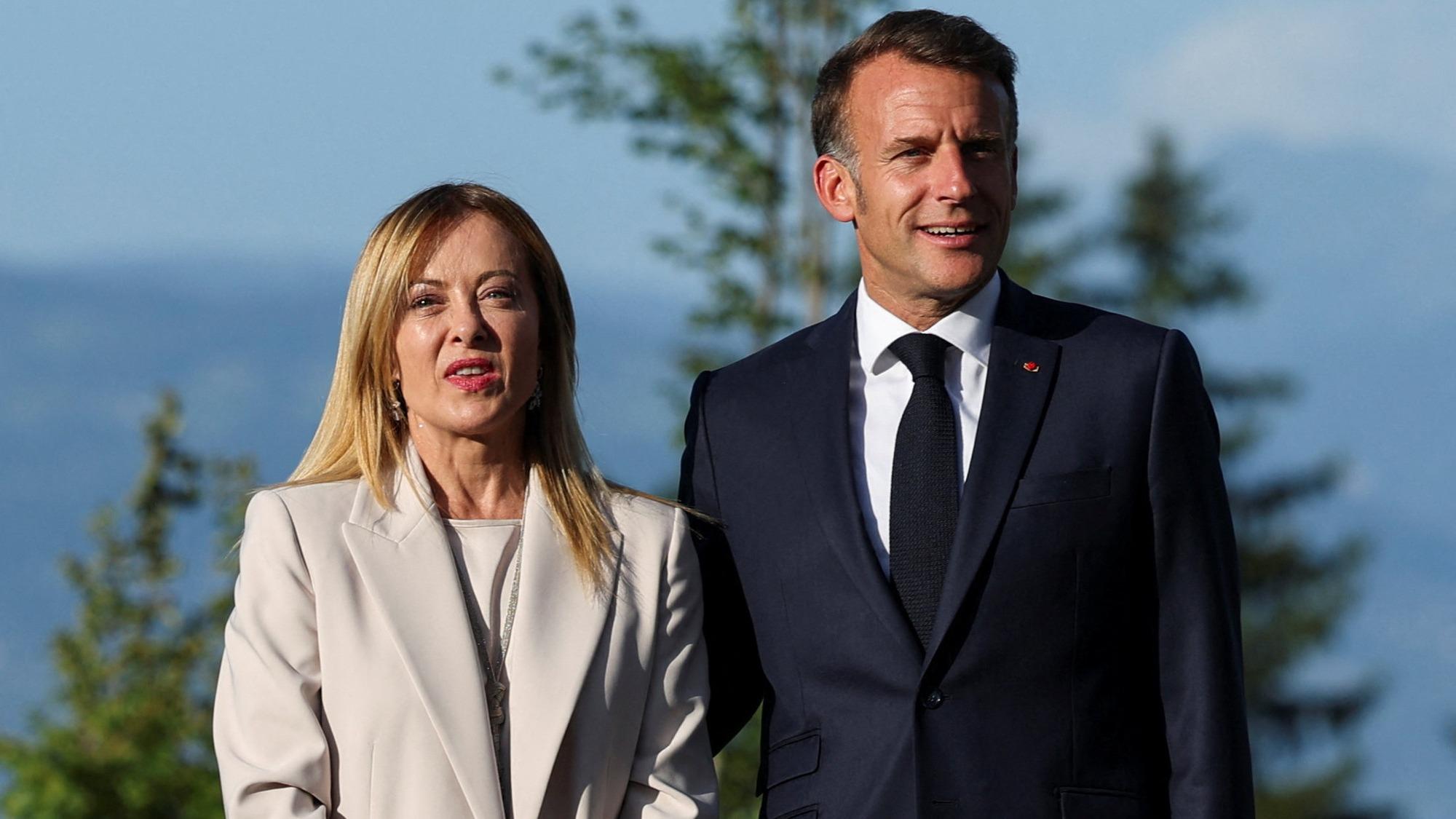 «Revenir à nos fondamentaux» : Emmanuel Macron et Giorgia Meloni ressuscitent le couple franco-italien, à Antibes