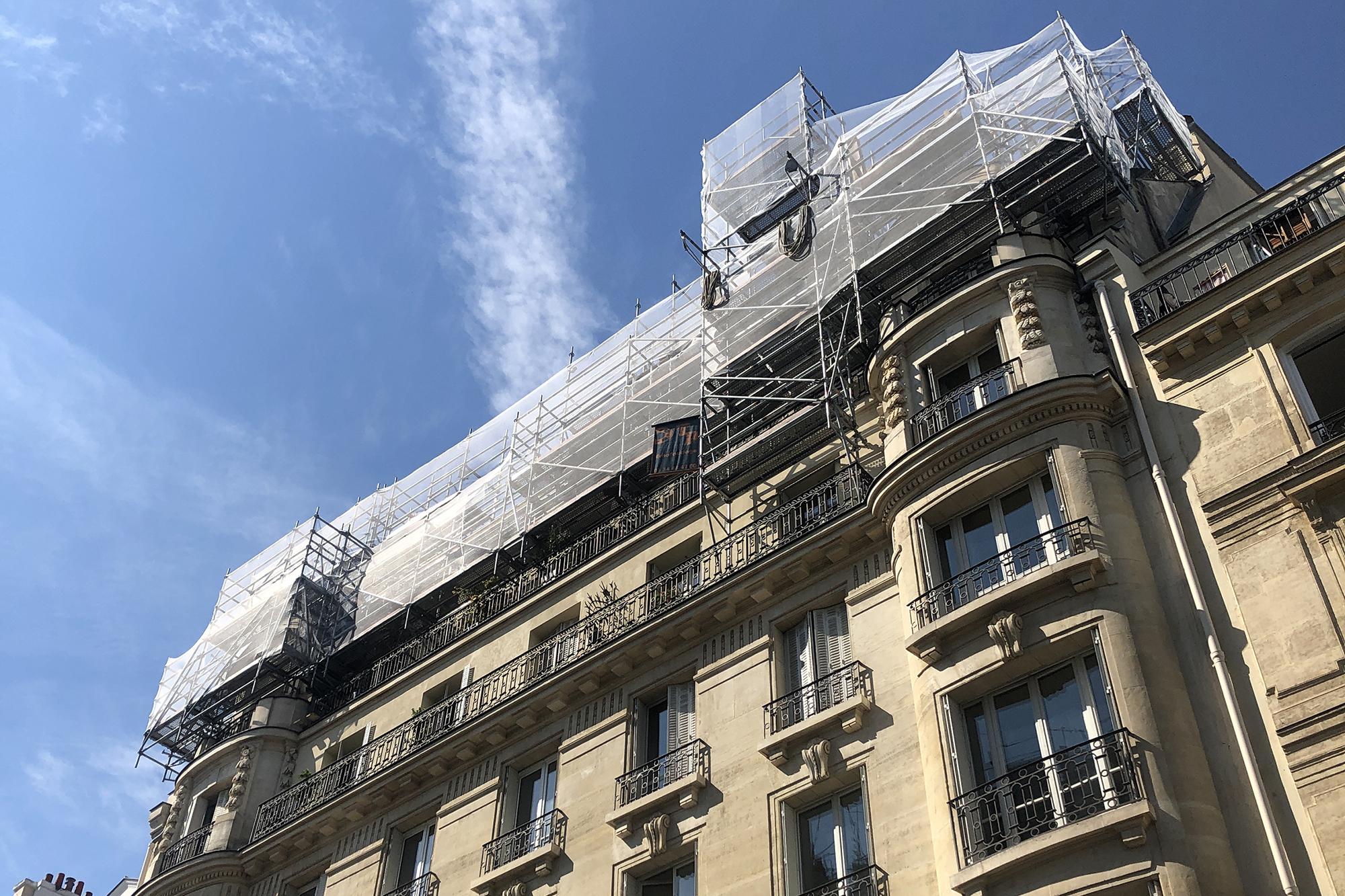 En faisant surélever votre immeuble, vous gagnez en confort et vos charges annuelles diminuent