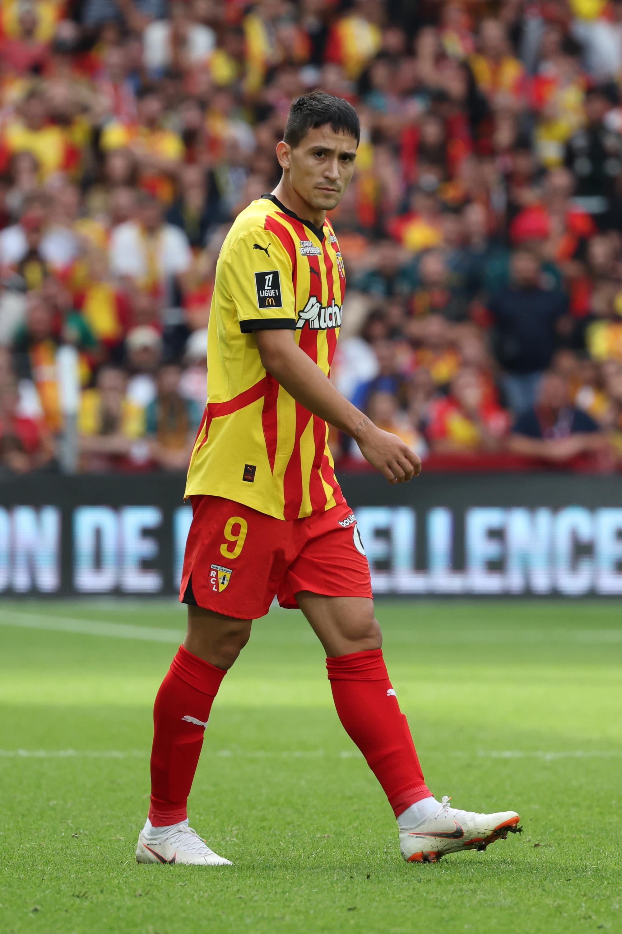 Foot : Martin Satriano (RC Lens), victime d'une rupture d'un ligament croisé, devrait devoir mettre un terme à sa saison