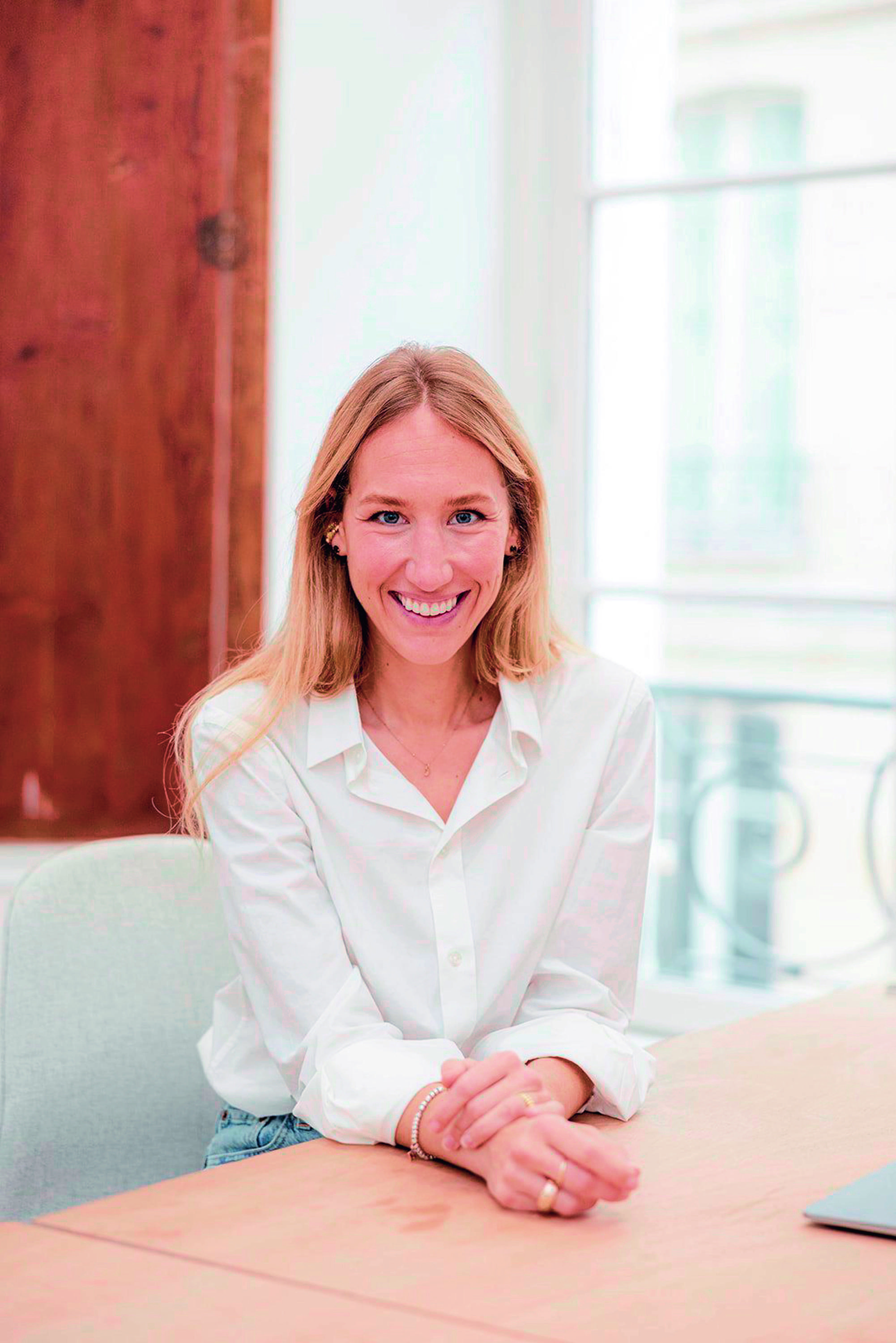 Alexia Boeckx, cofondatrice de A Female Agency : «Je crois en l’importance de sourire»