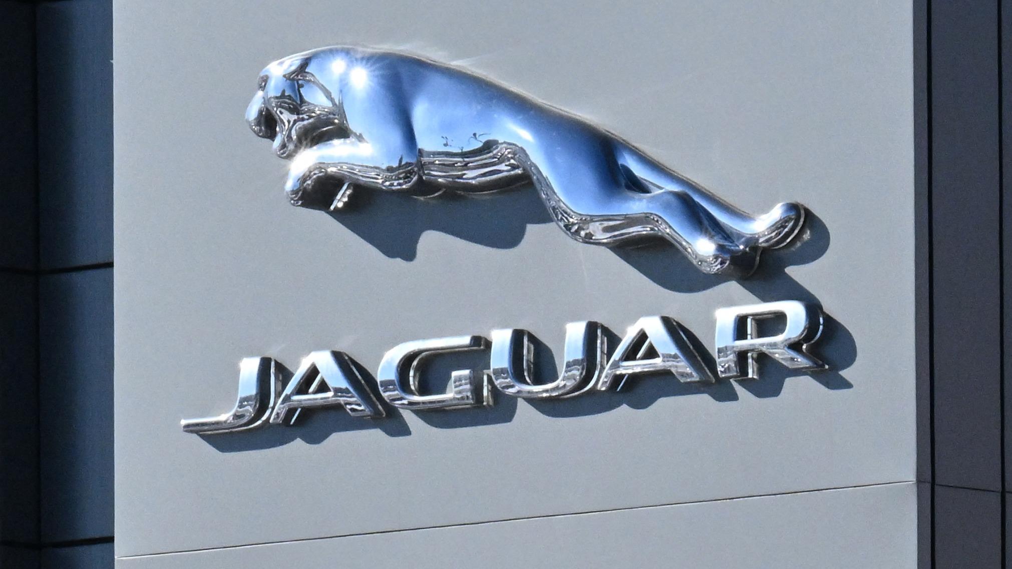 «Et sinon, vous faites encore des voitures ?» : Jaguar épinglée pour sa nouvelle image trop «woke»