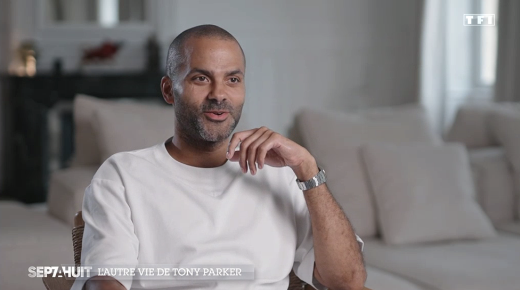Tony Parker se confie avec émotion sur la perte de son père dans « Sept à huit » — People & Médias