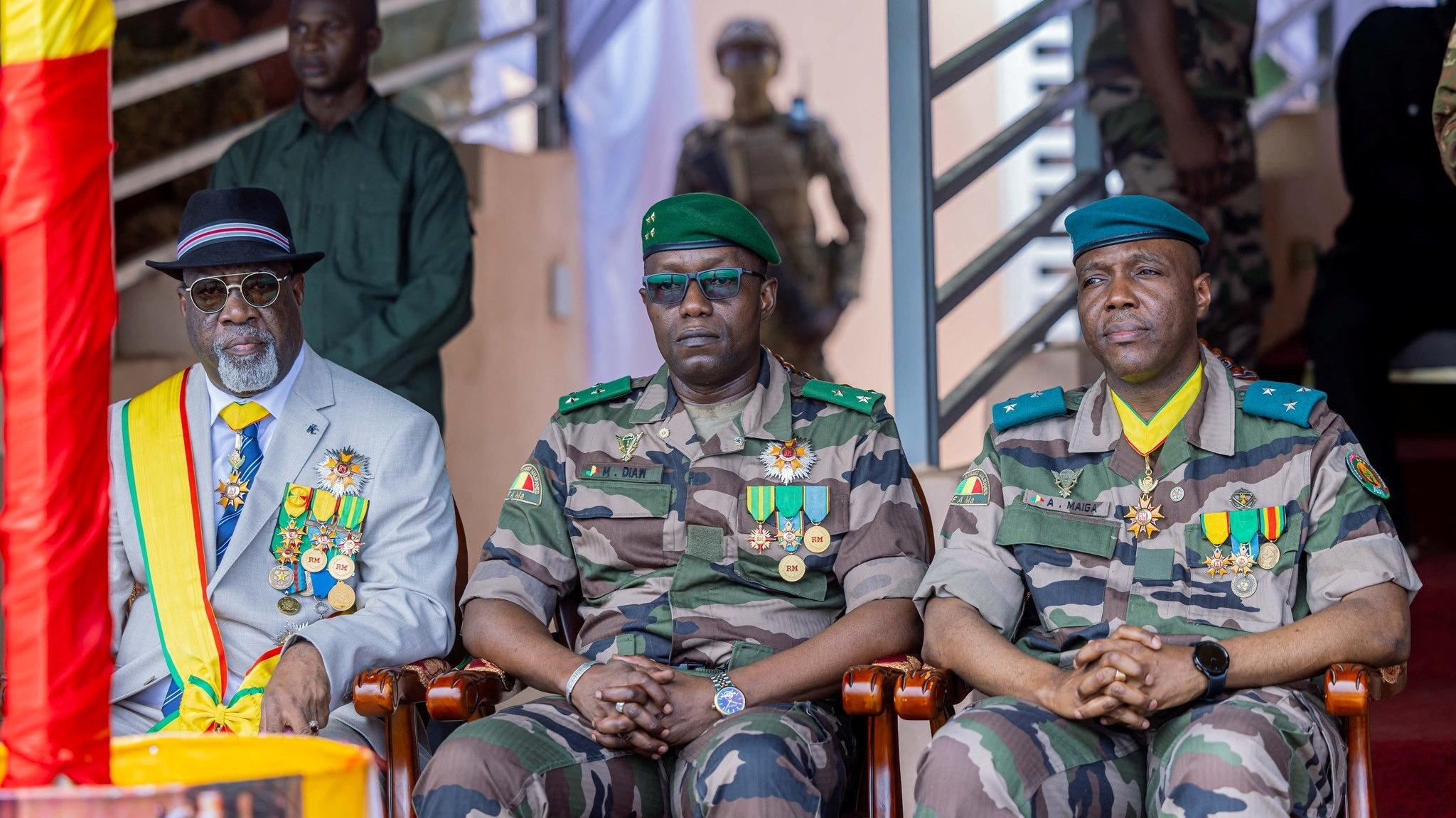 Au Mali, l’affaiblissement de la junte nourrit la peur d’un califat islamiste