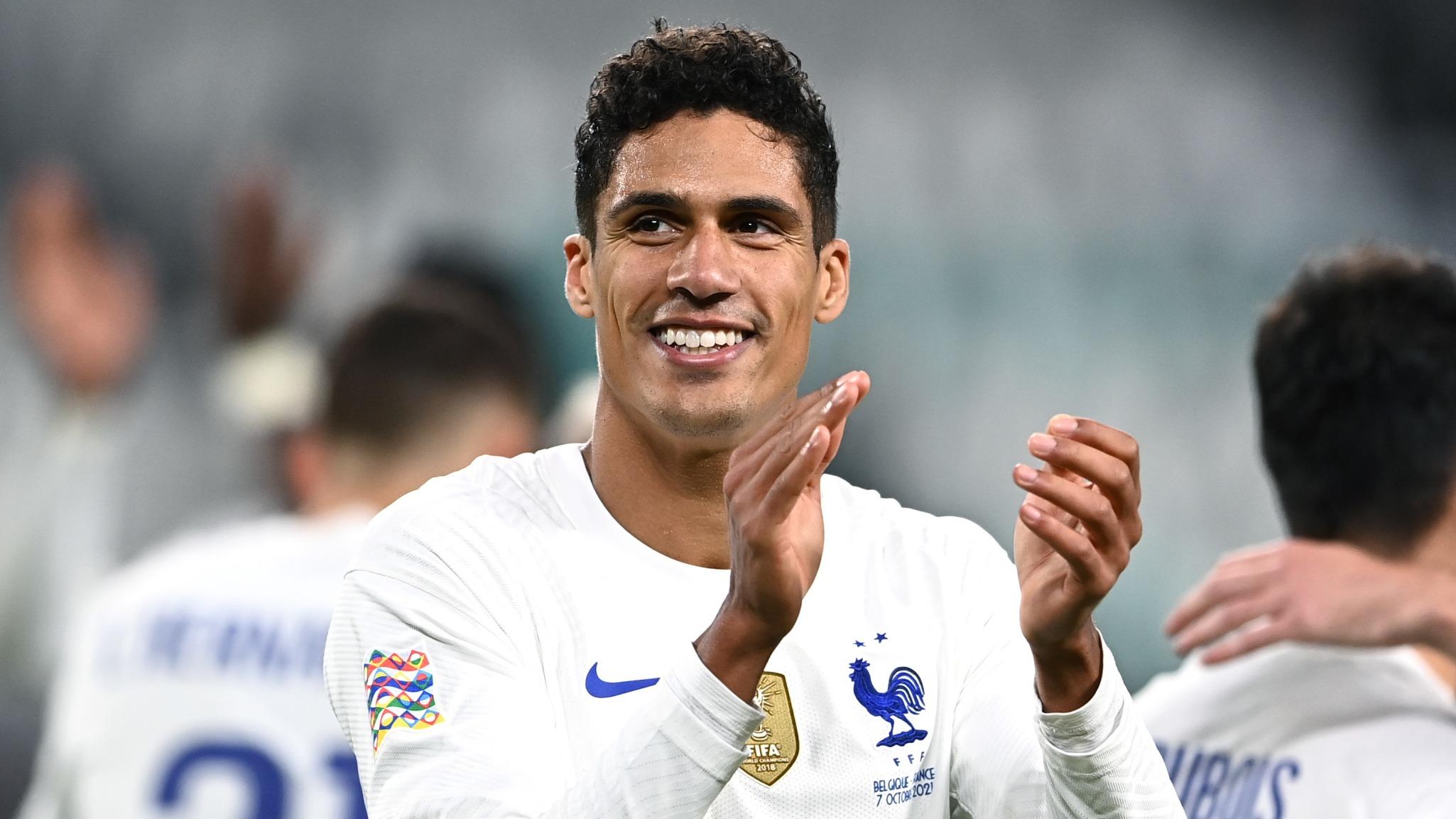 Raphaël Varane est-il le plus grand défenseur de l'histoire de l'équipe de France ?