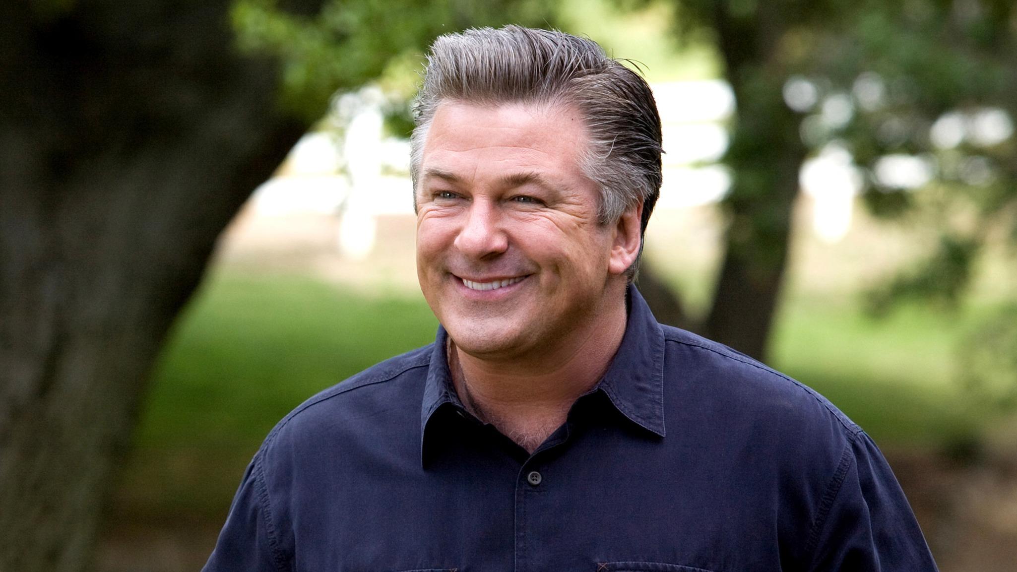 Alec Baldwin et son frère victimes d’une sortie de route près de New York