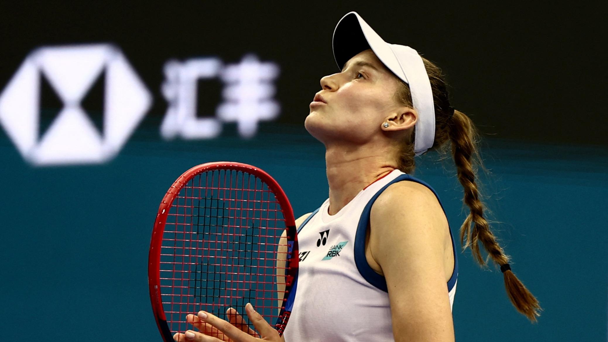 Tennis : blessée au pied, la numéro 1 mondiale Rybakina forfait pour le tournoi de Wuhan