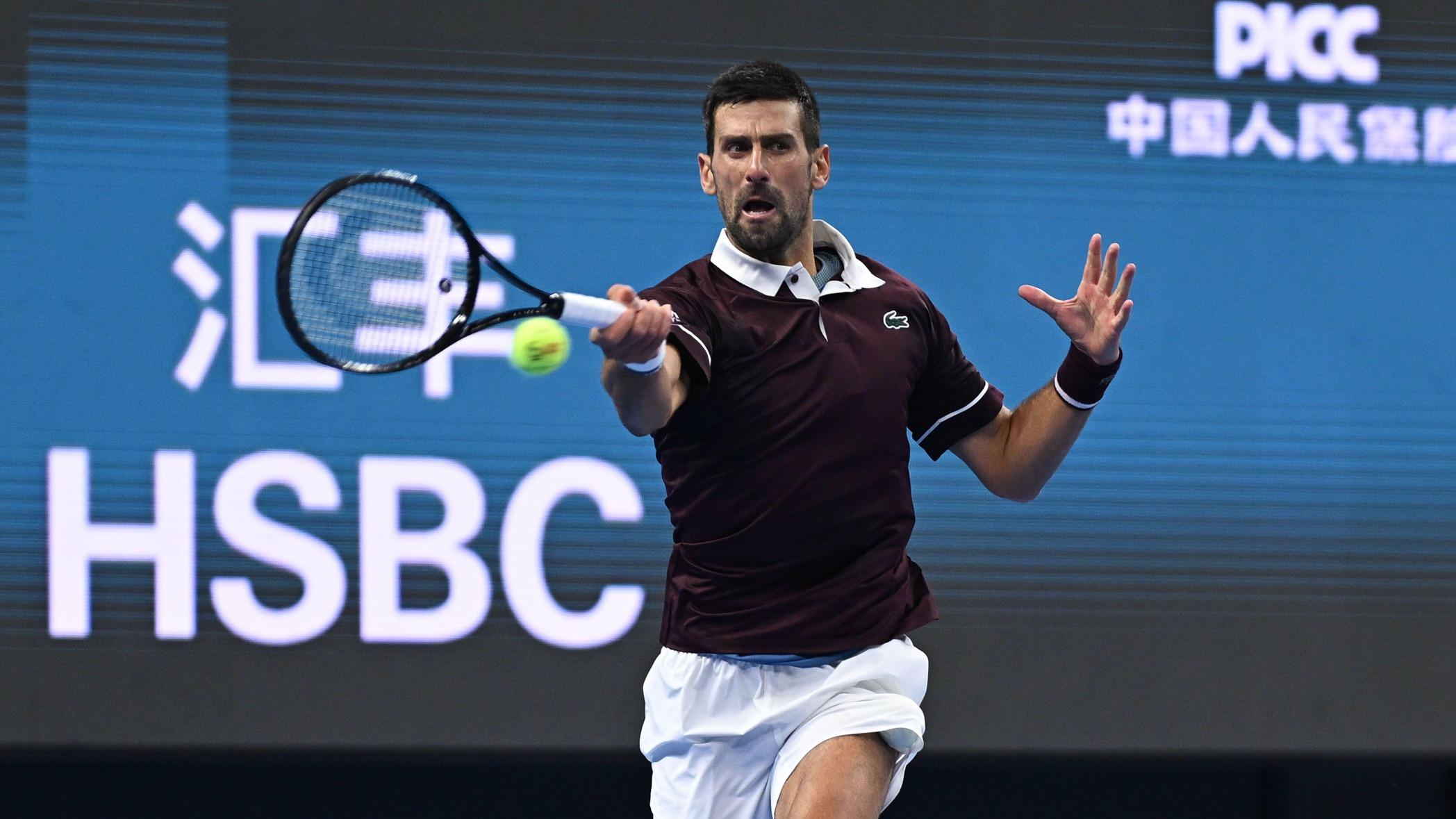 EN DIRECT - Tennis : Djokovic veut conclure sa folle semaine en décrochant le titre à Pékin