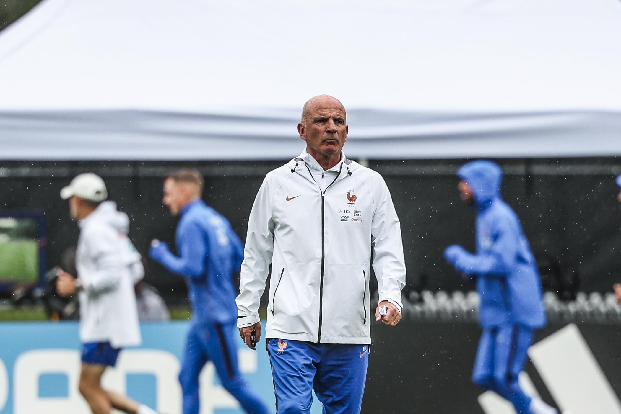 EN DIRECT - Coupe du monde 2026 : Guy Stéphan aux commandes des Bleus, le Maroc très ambitieux, qualification historique de l’Afrique du Sud