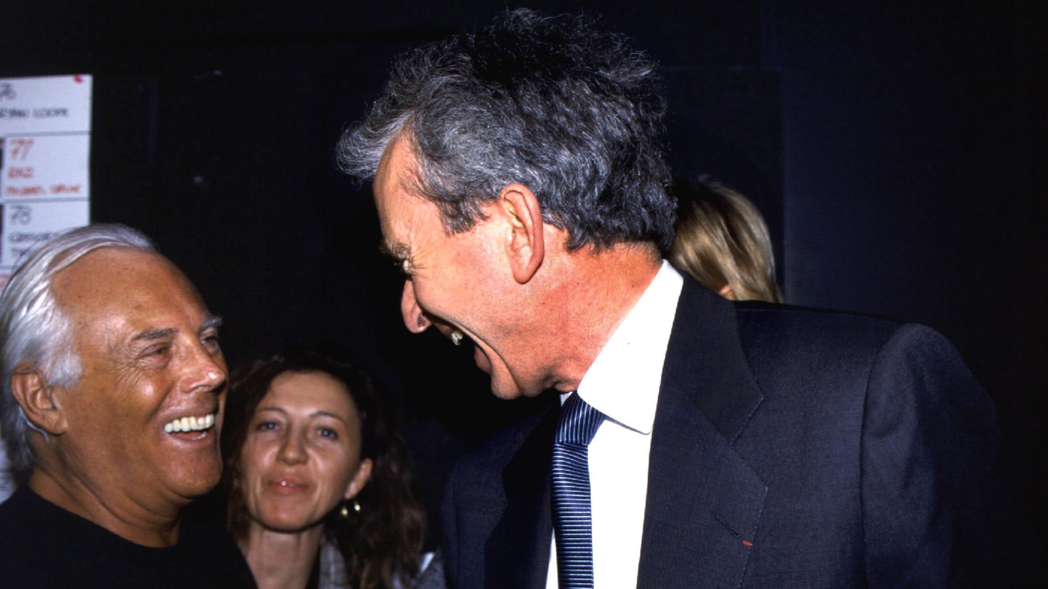 Bernard Arnault, Donatella Versace, Miuccia Prada, Jonathan Anderson, Simon Jacquemus... Les réactions du monde de la mode à la disparition de Giorgio Armani