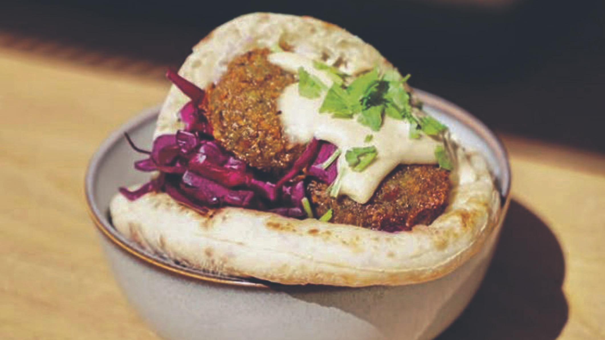 Noya, une cantine levantine pour les déjeuners rapides à Paris 9e