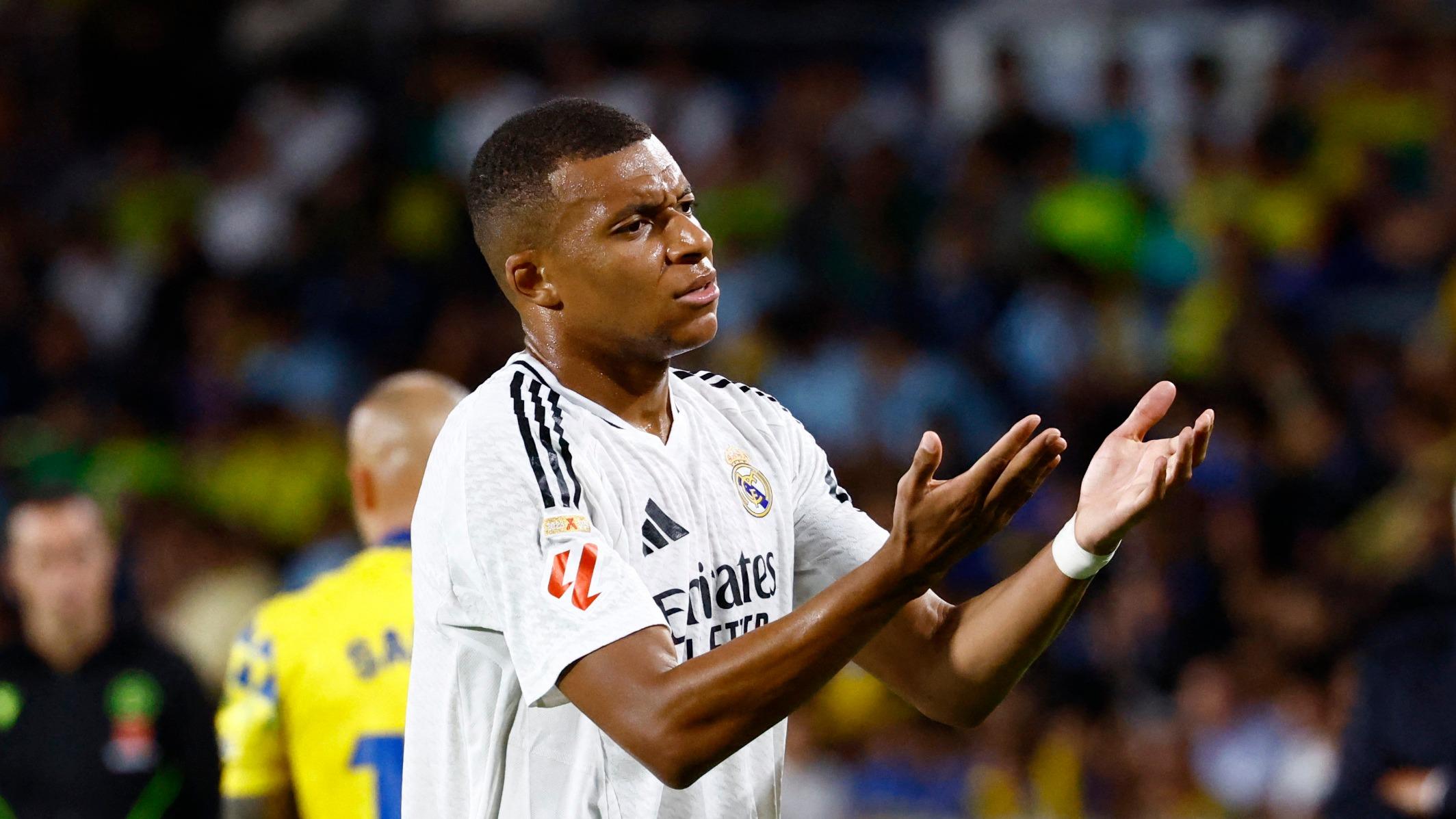 Liga : un ancien joueur du Real aurait aimé que Mbappé prenne le ballon du penalty à Vinicius