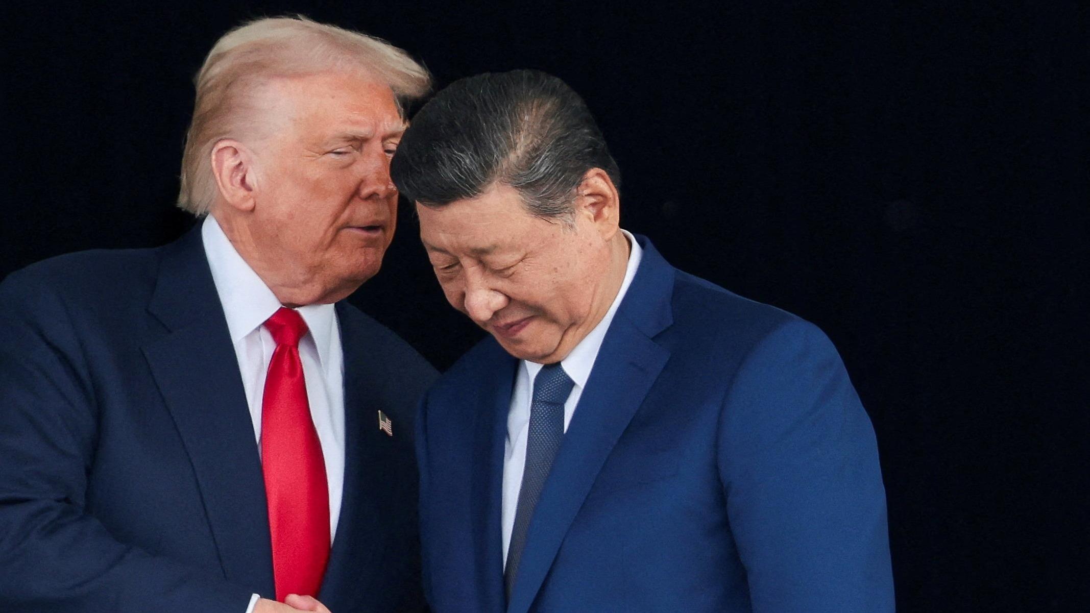 Droits de douane, guerre en Ukraine, terres rares... Donald Trump révèle le contenu de ses discussions avec Xi Jinping