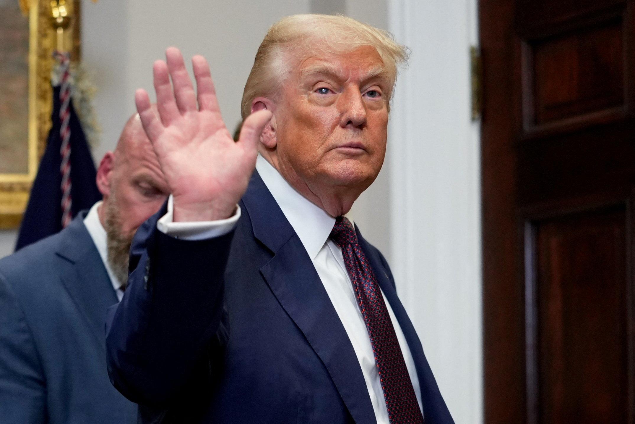 «Mettre fin à une faille catastrophique» : Washington supprime l'exemption de taxes sur tous les petits colis