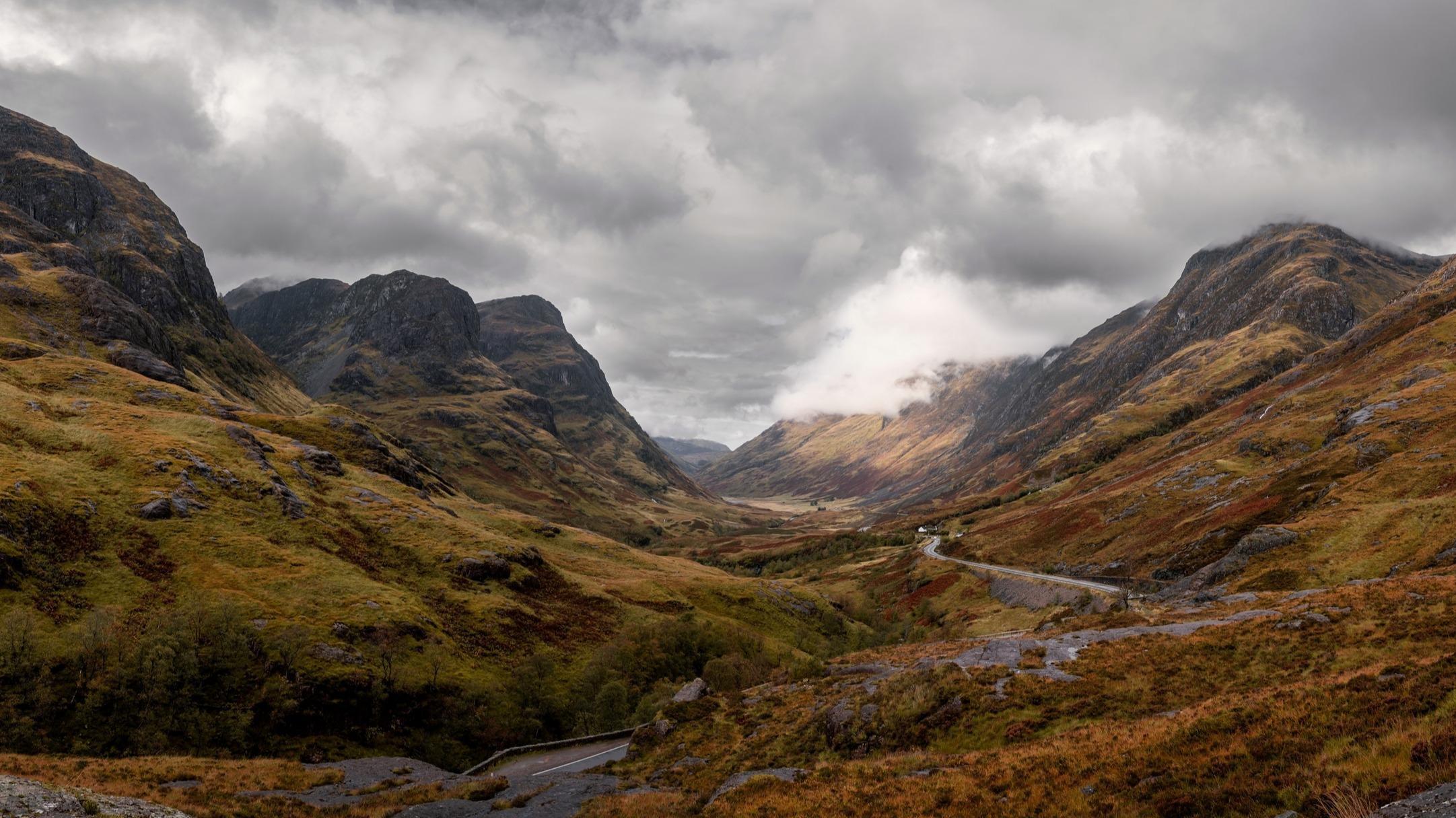Une campagne touristique vante les Highlands écossais... avec un paysage chinois