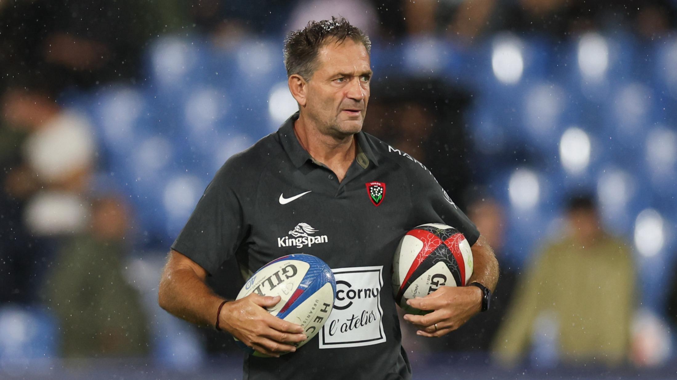 Top 14 : «Il ne s’échappe pas mais il veut secouer les gens», Azéma réagit au départ de Mignoni du RC Toulon