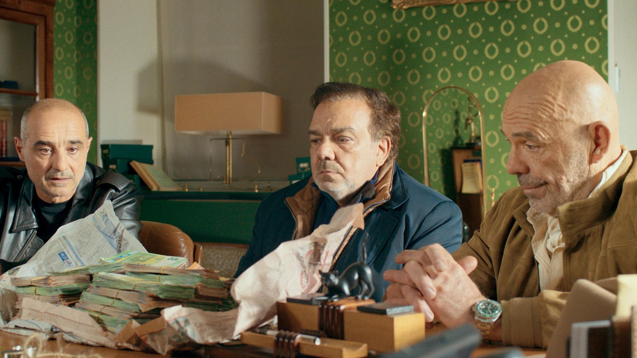 Audiences du dimanche 12 juillet 2026 : le film Inestimable sur TF1 domine la soirée — Cinéma & Films