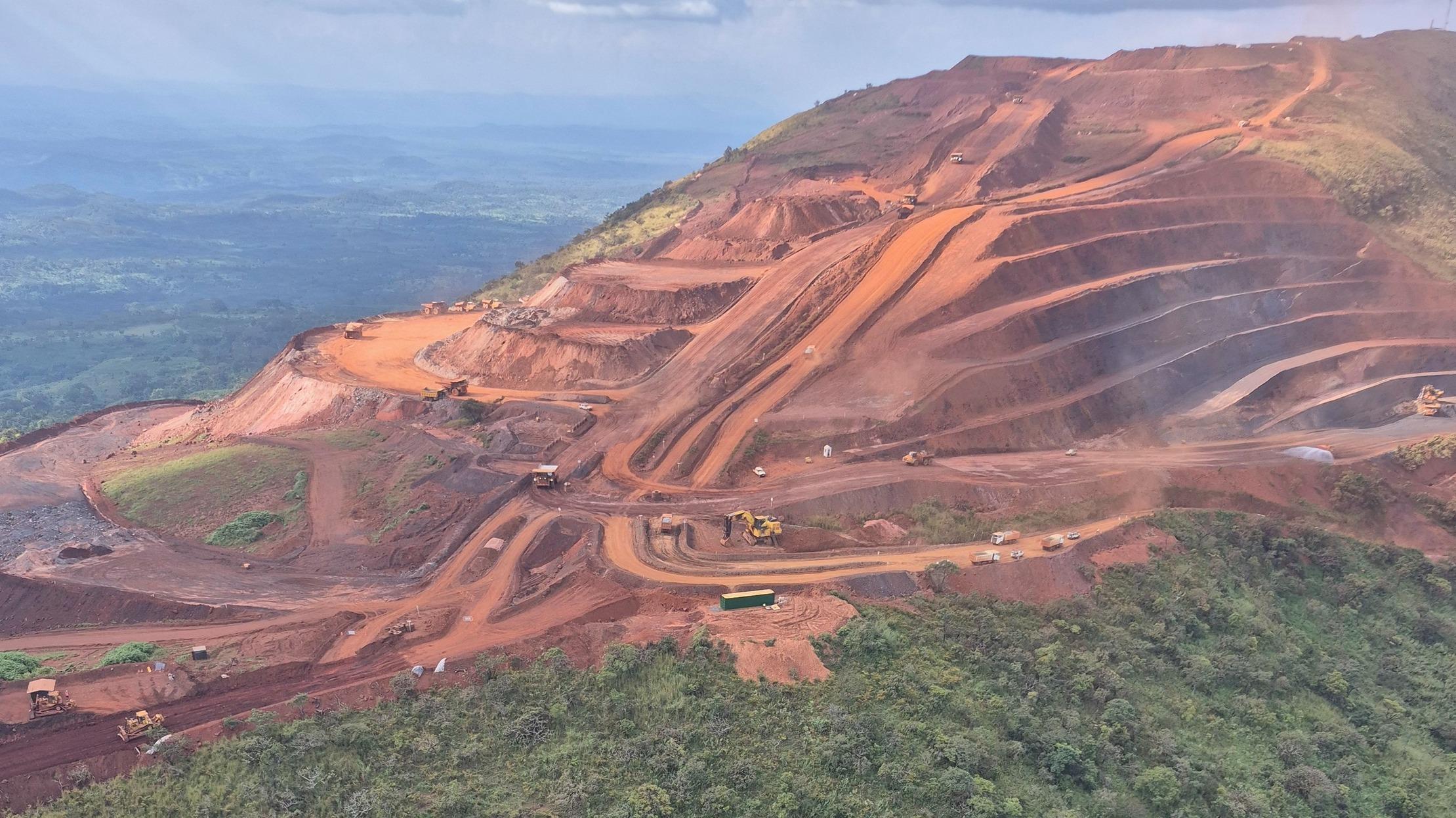 Simandou, la plus grande mine de fer du monde qui doit transformer la Guinée en eldorado
