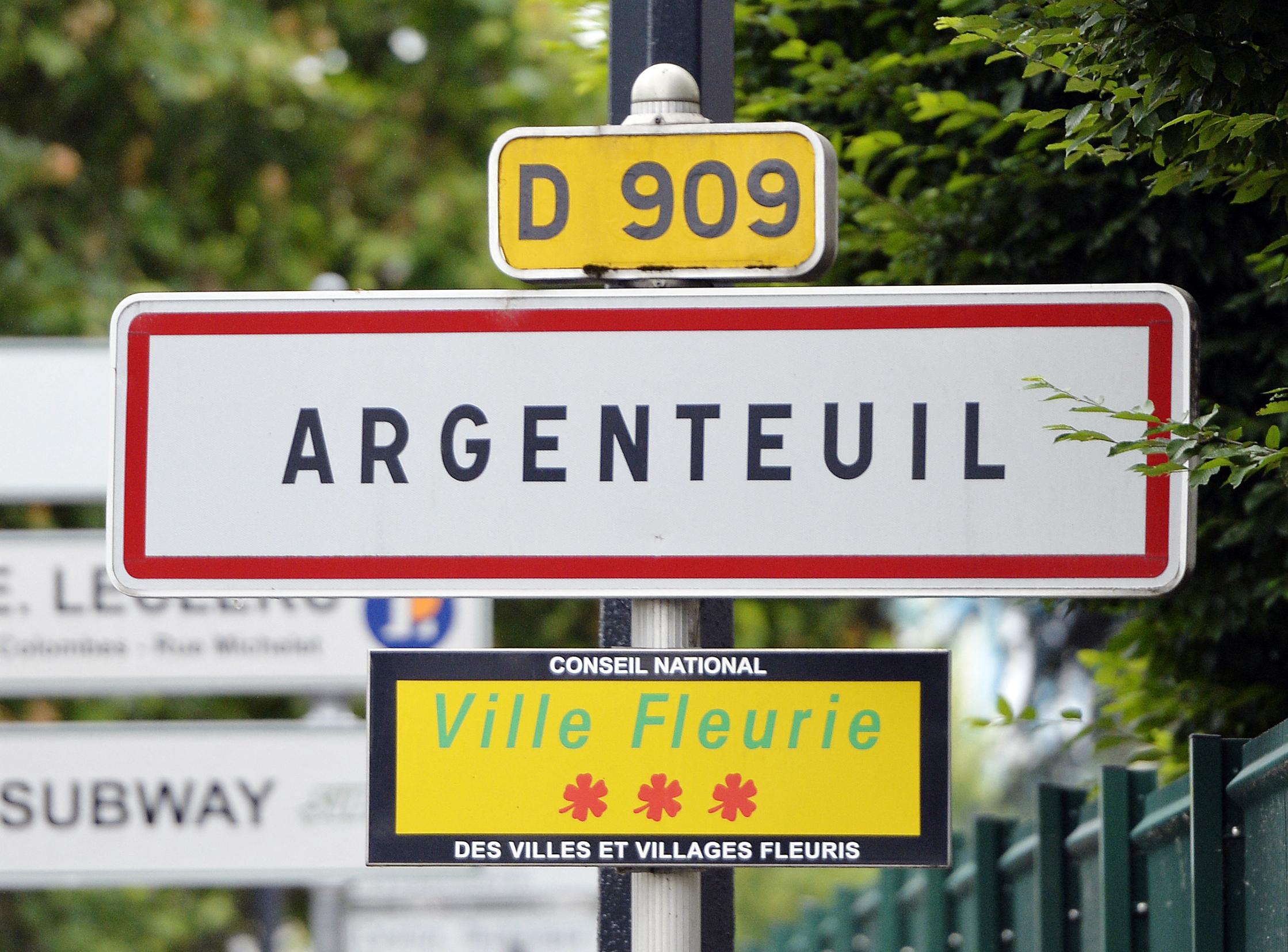 Nous sommes en danger : la lettre ouverte d’une équipe pédagogique d’un collège à Élisabeth Borne après des menaces contre une enseignante
