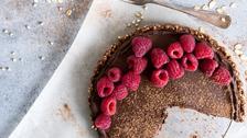 Tarte avocat chocolat et framboise