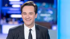 Convoqué à un entretien de licenciement, Nathanaël de Rincquesen va quitter France Télévisions