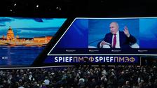 À Saint-Pétersbourg, le « Davos russe » s’achève sous la double menace des drones ukrainiens et de la récession