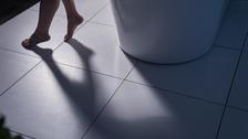 Pourquoi vous levez-vous chaque nuit pour aller aux toilettes ? Les réponses de Caroline Thuillier, urologue au CHU de Grenoble