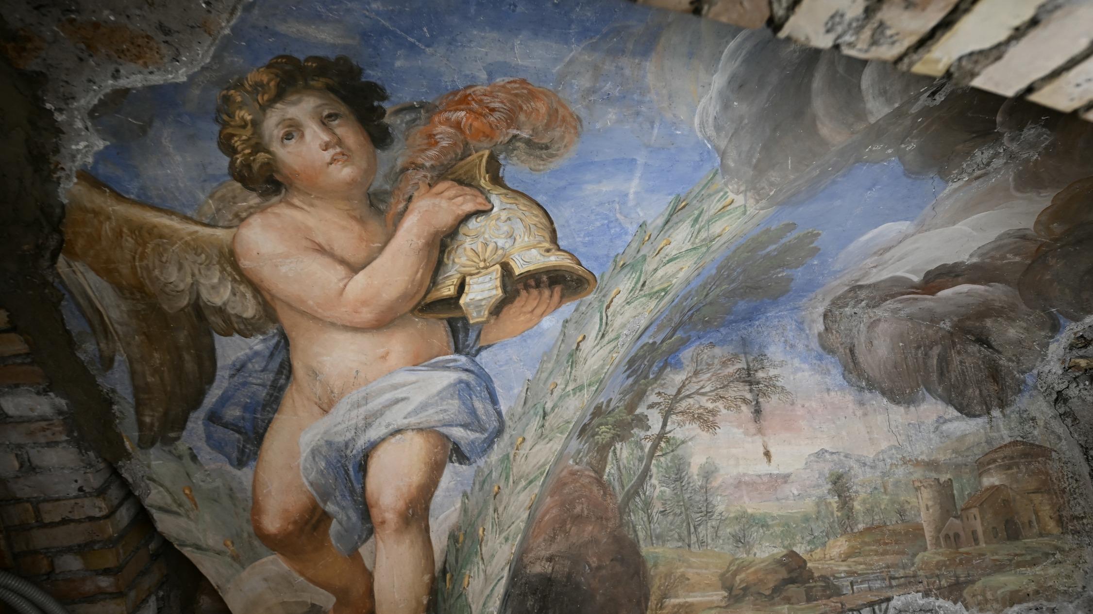 Rome : trois peintures de la Renaissance découvertes sous un plafond par un électricien