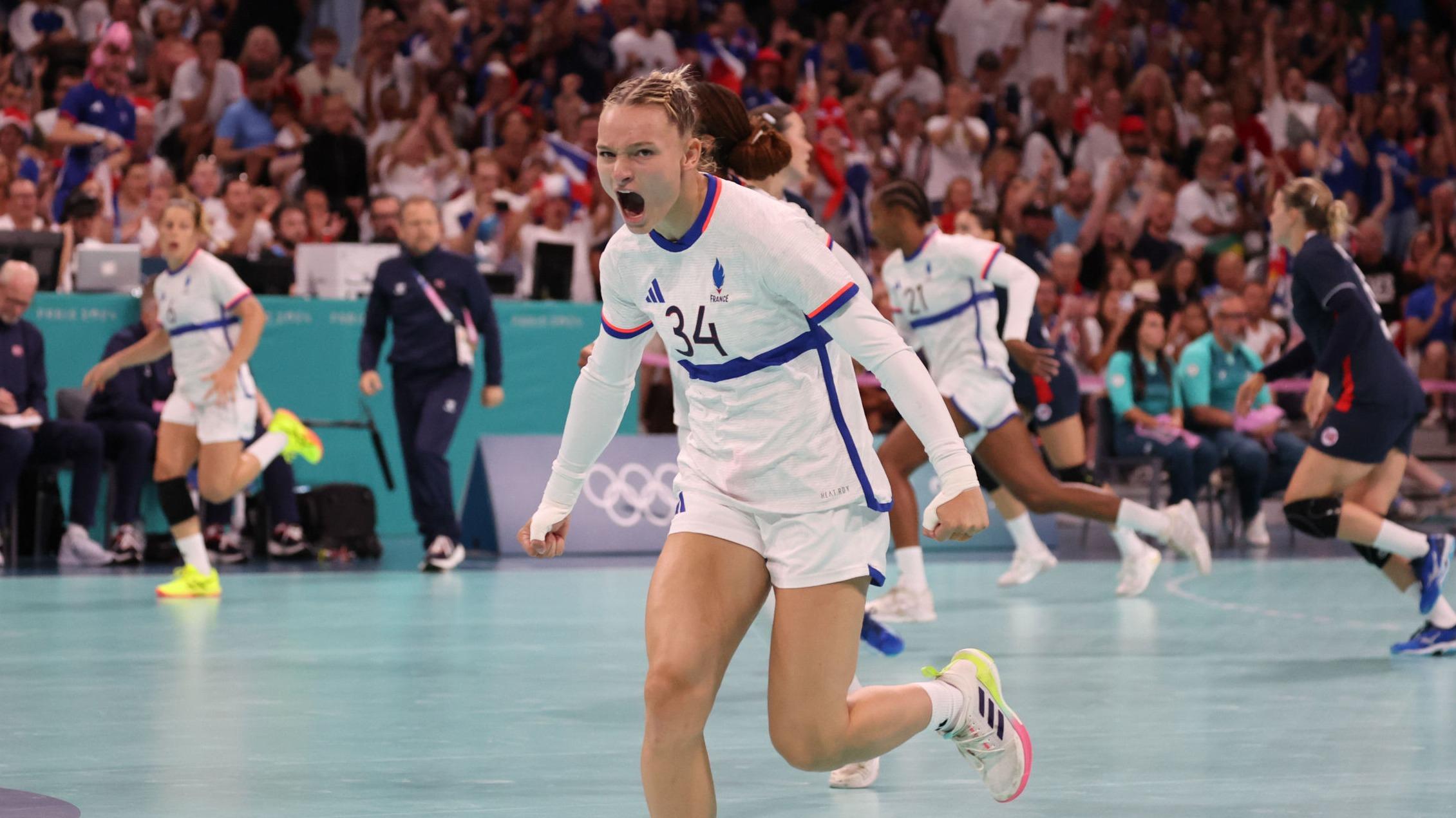 Handball : Léna Grandveau, médaillée d’argent aux JO, signe à Metz