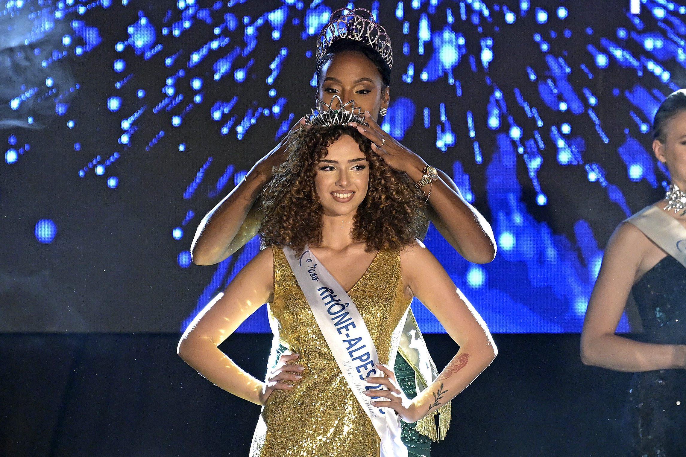 «La couronne est lourde à porter au propre comme au figuré»: toute la vérité sur le diadème de Miss France