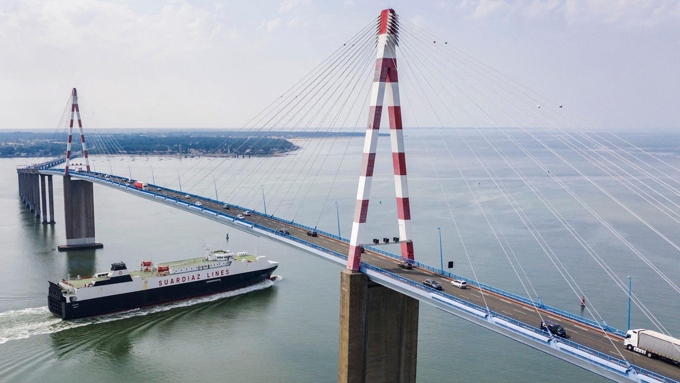 Pont de Saint-Nazaire : la circulation des poids lourds pourrait être limitée faute d’accord sur les prochains grands travaux