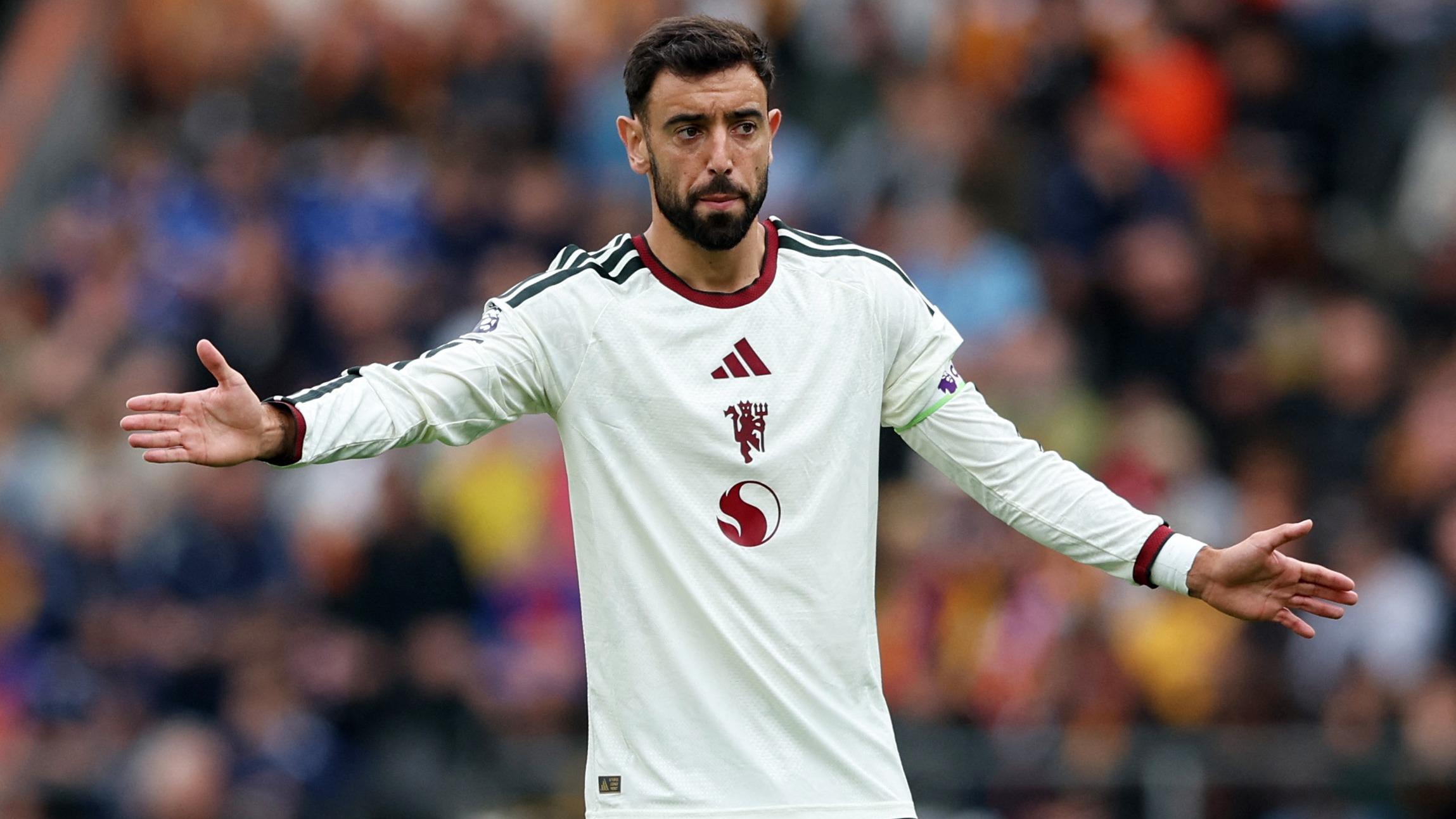 Premier League : Bruno Fernandes élu meilleur joueur de la saison 2025-2026, Cherki et Saliba dans l’équipe type