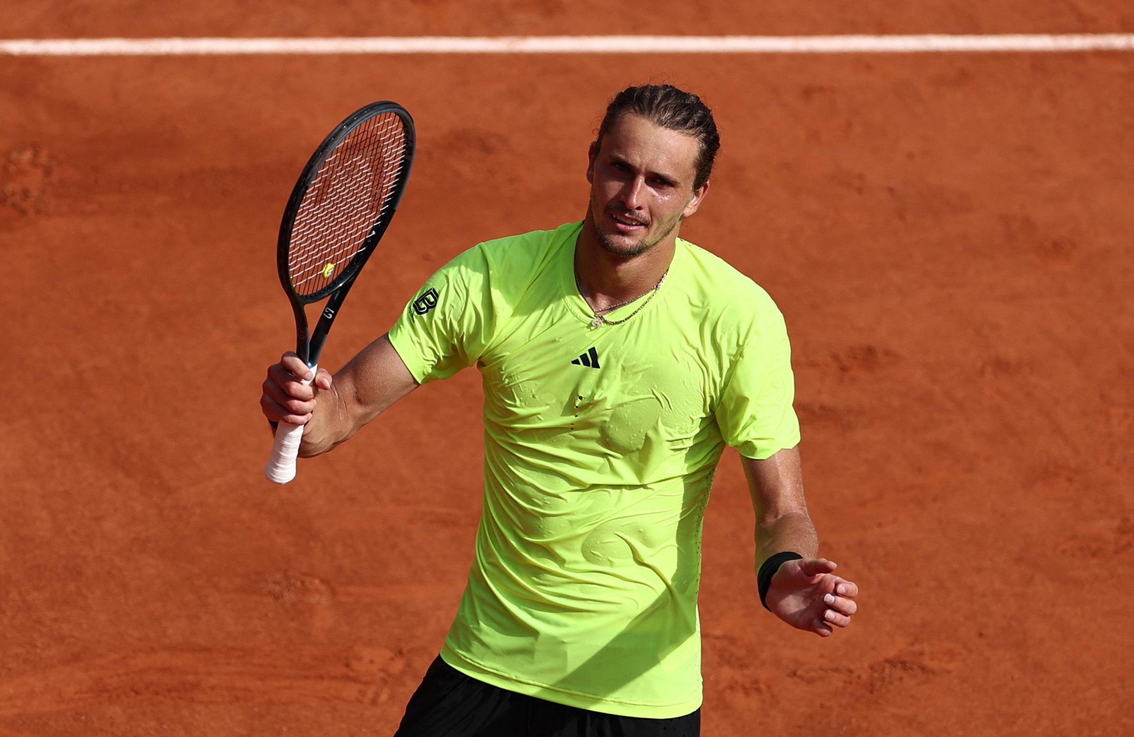 Roland-Garros : Alexander Zverev gagne en trois sets sur la route des 8es