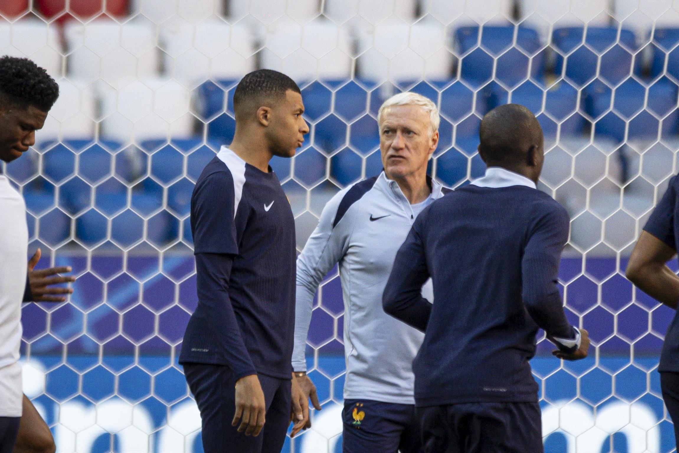 Mbappé n°9, «calendriers surchargés», éclosion de Barcola... Ce qu’il faut retenir de la conférence de presse de Didier Deschamps