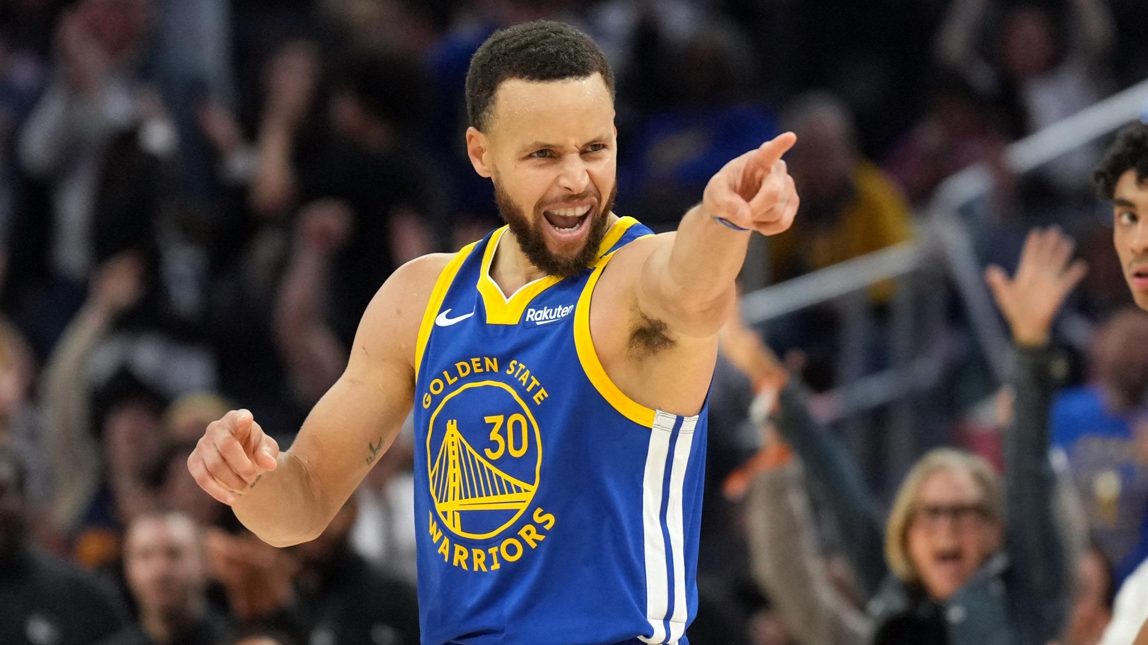 Basket : en vidéo, le tour de magie de Stephen Curry pour l’un des paniers de l’année